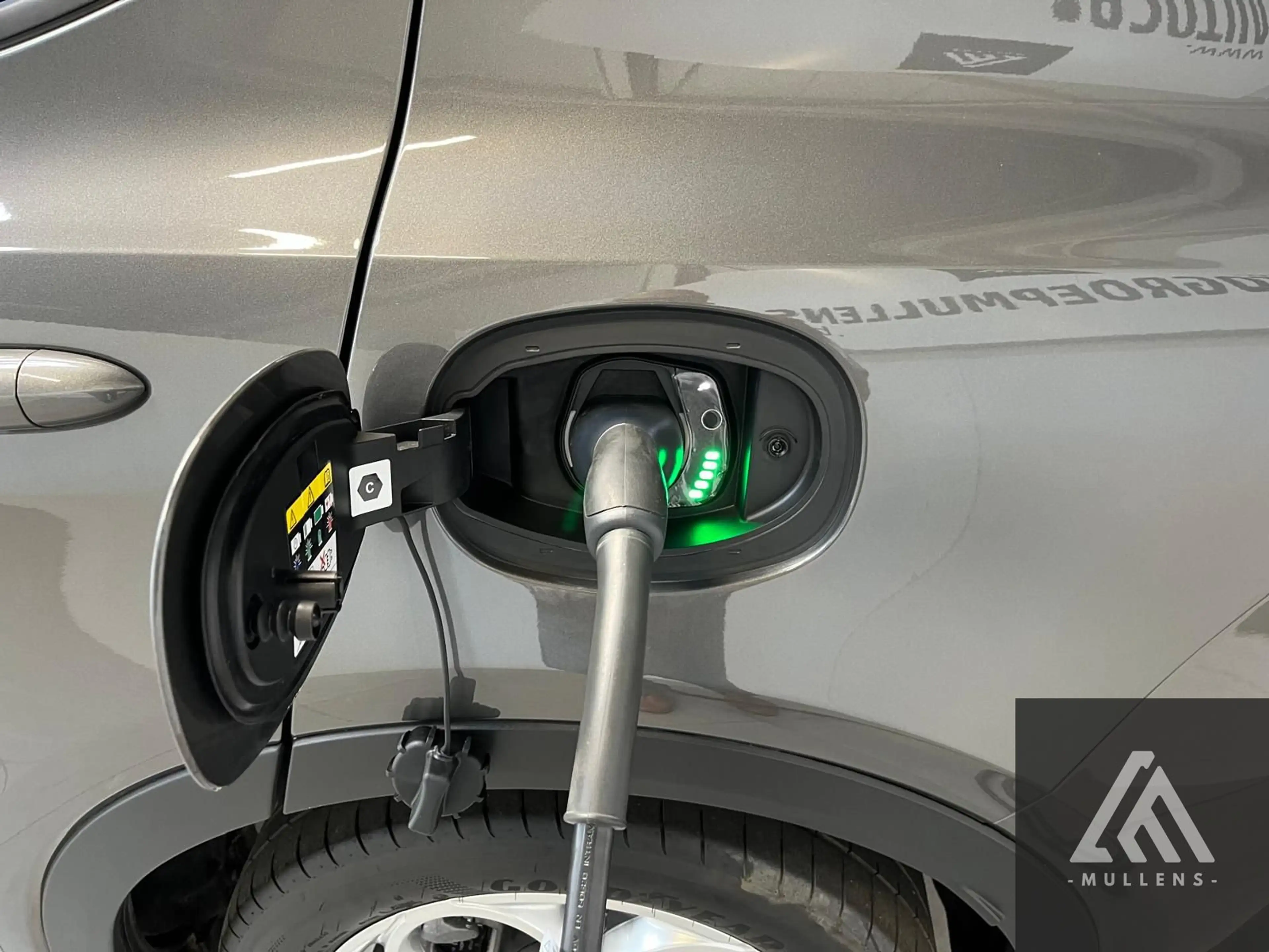 Alfa Romeo Tonale PHEV AT6e Q4 Sprint — photo 9