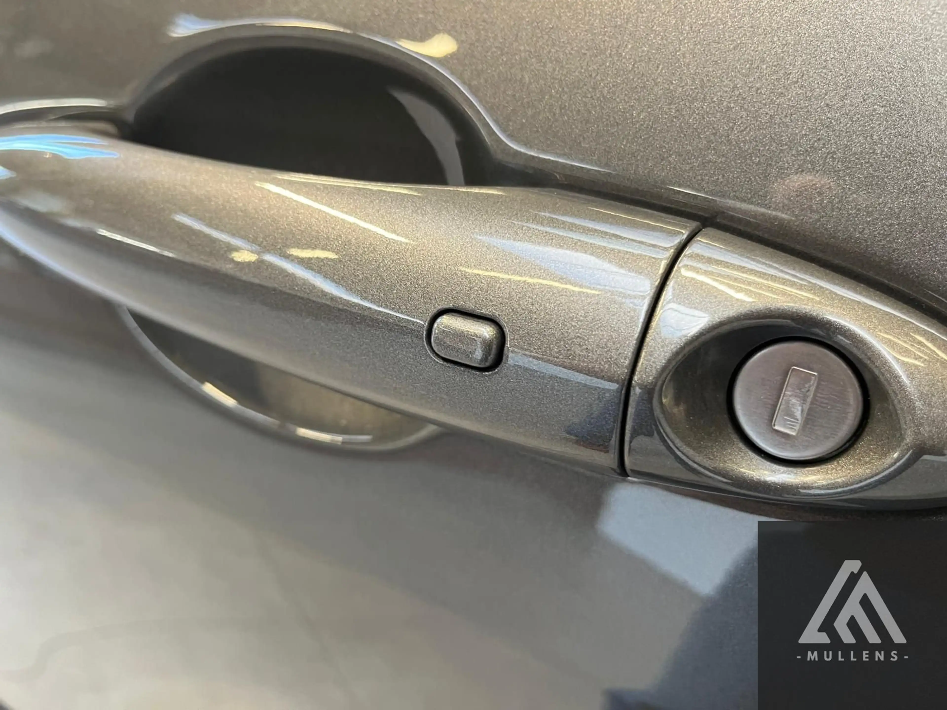 Alfa Romeo Tonale PHEV AT6e Q4 Sprint — photo 11