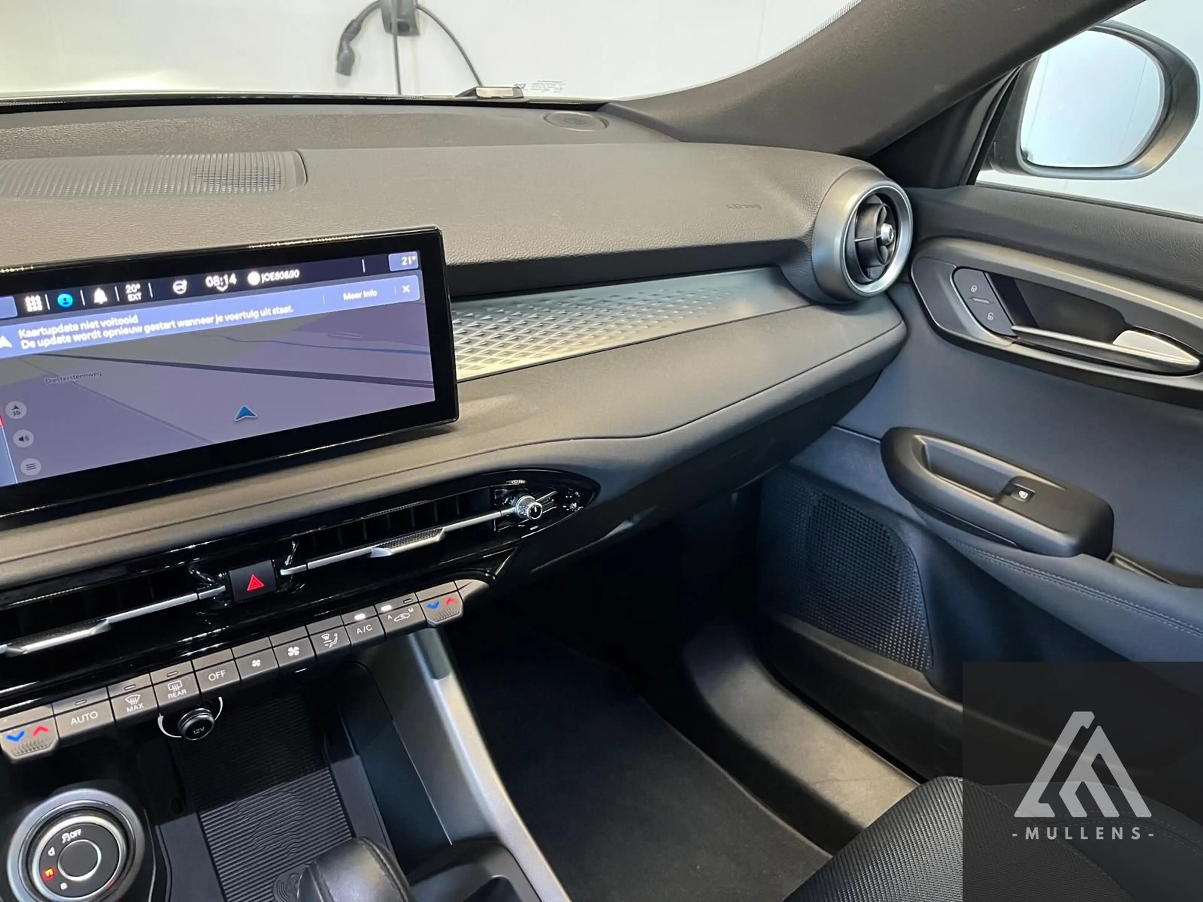 Alfa Romeo Tonale PHEV AT6e Q4 Sprint — photo 14