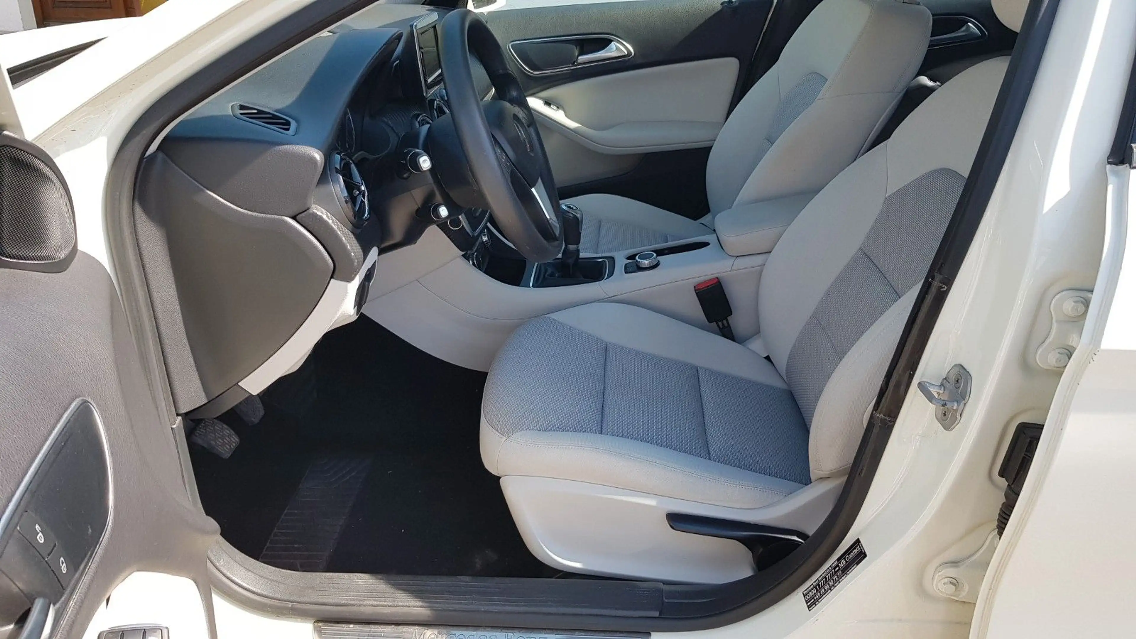 Mercedes-Benz GLA 180 CDI / d — photo 13