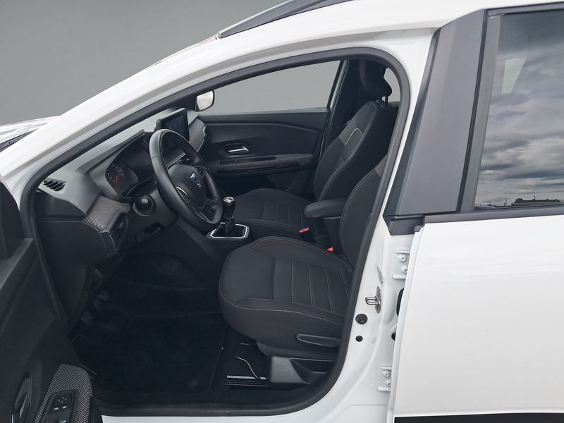 Dacia Jogger Extreme+ TCe 110 7-Si — photo 5