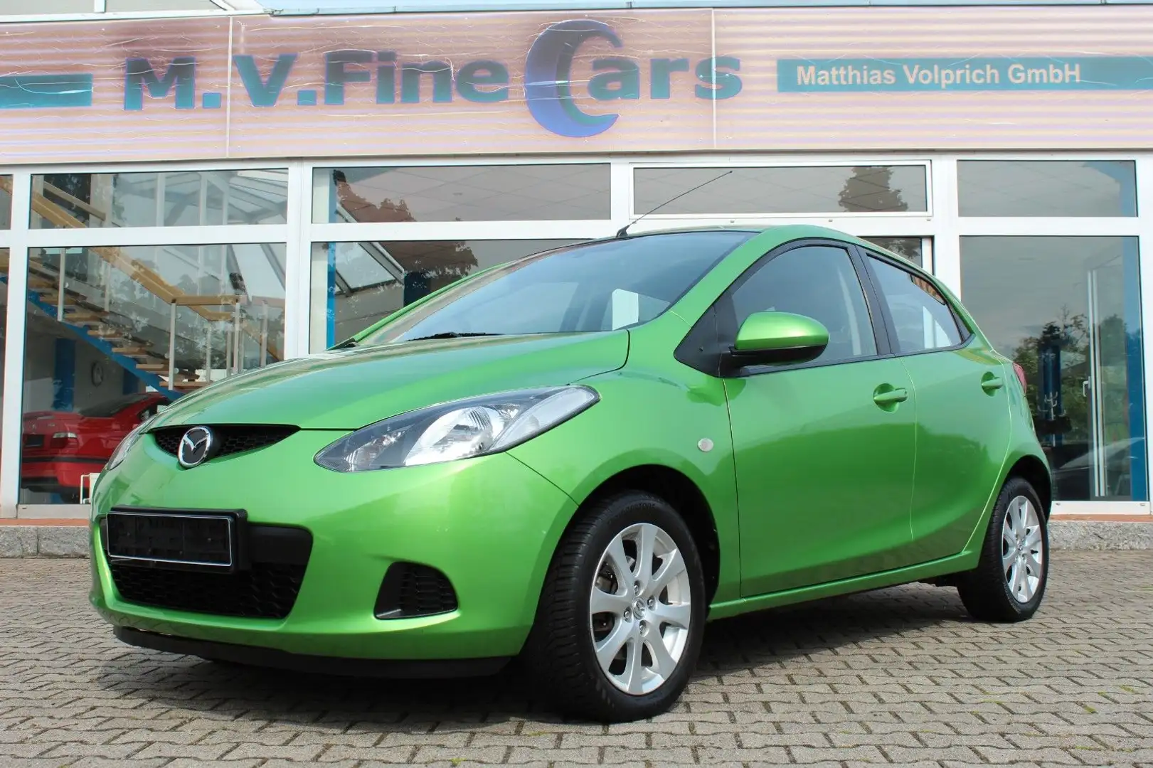 Mazda 2 Lim. 1.3 Independence Grün - 1