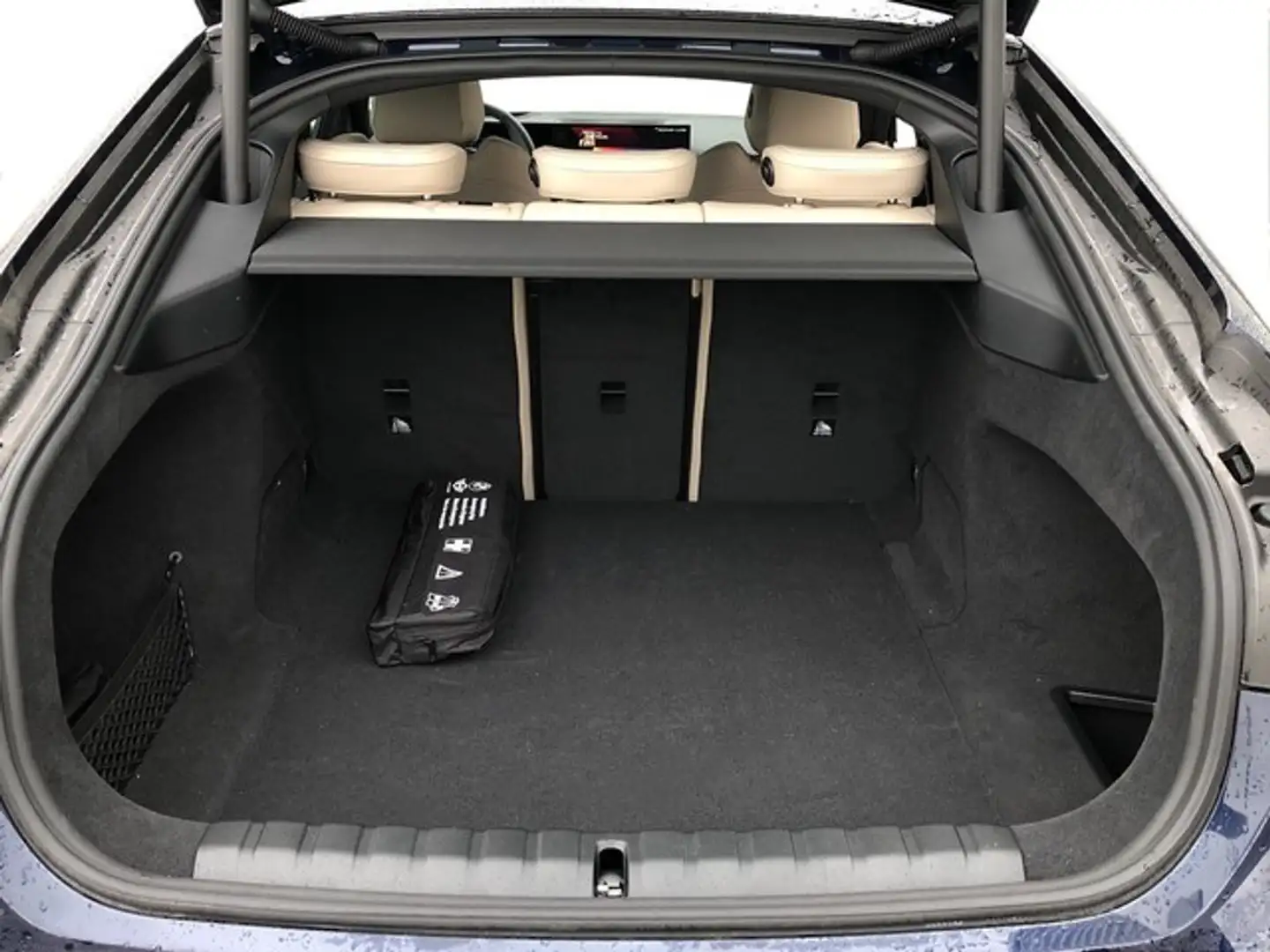BMW i4 eDrive40 Bleu - 2