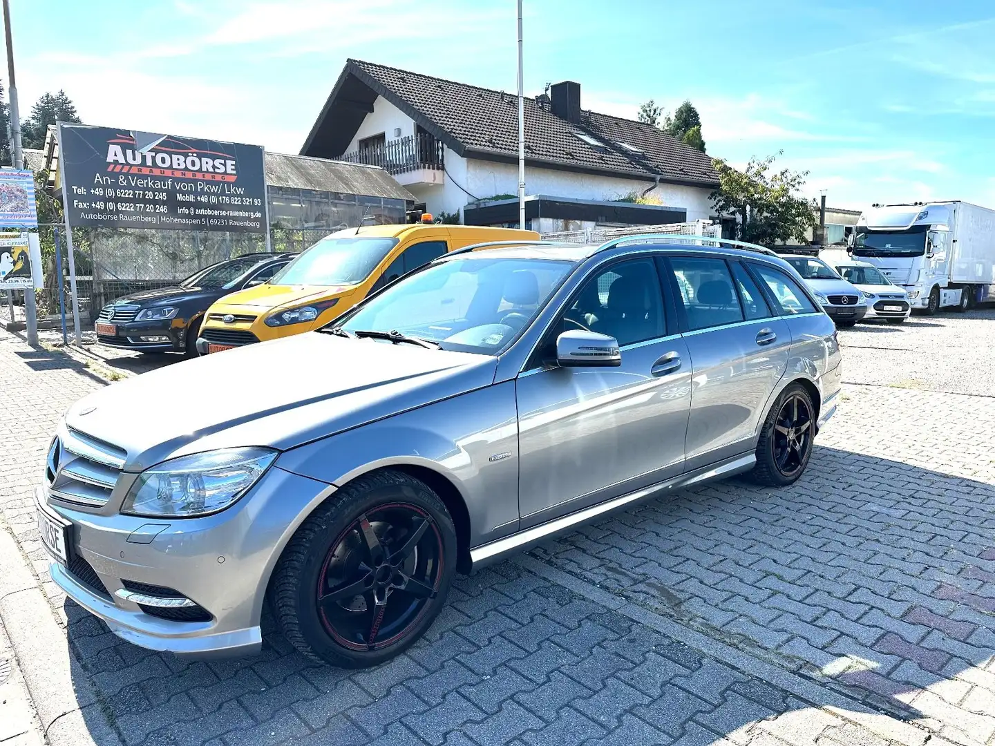 Mercedes-Benz C 250 Klasse C 250 CDI T BlueEfficiency.AMG LINE Silber - 1