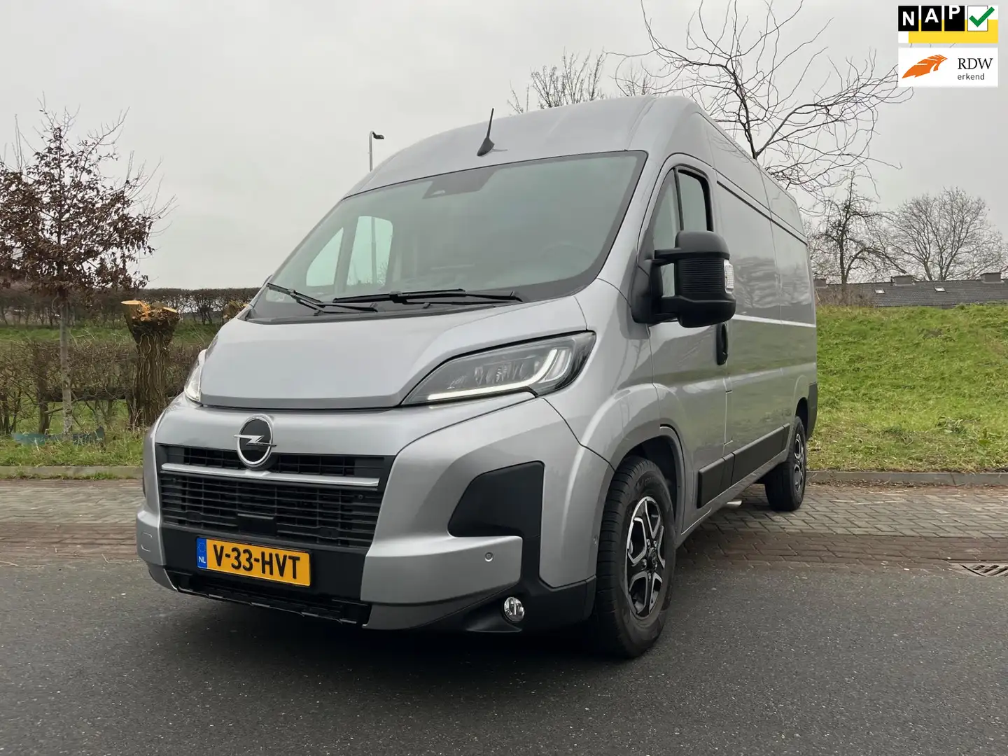 Opel Movano 2.2D 140 S&S L2H2 3.5t , NIEUW ! , BPM VRIJ ! Grijs - 1