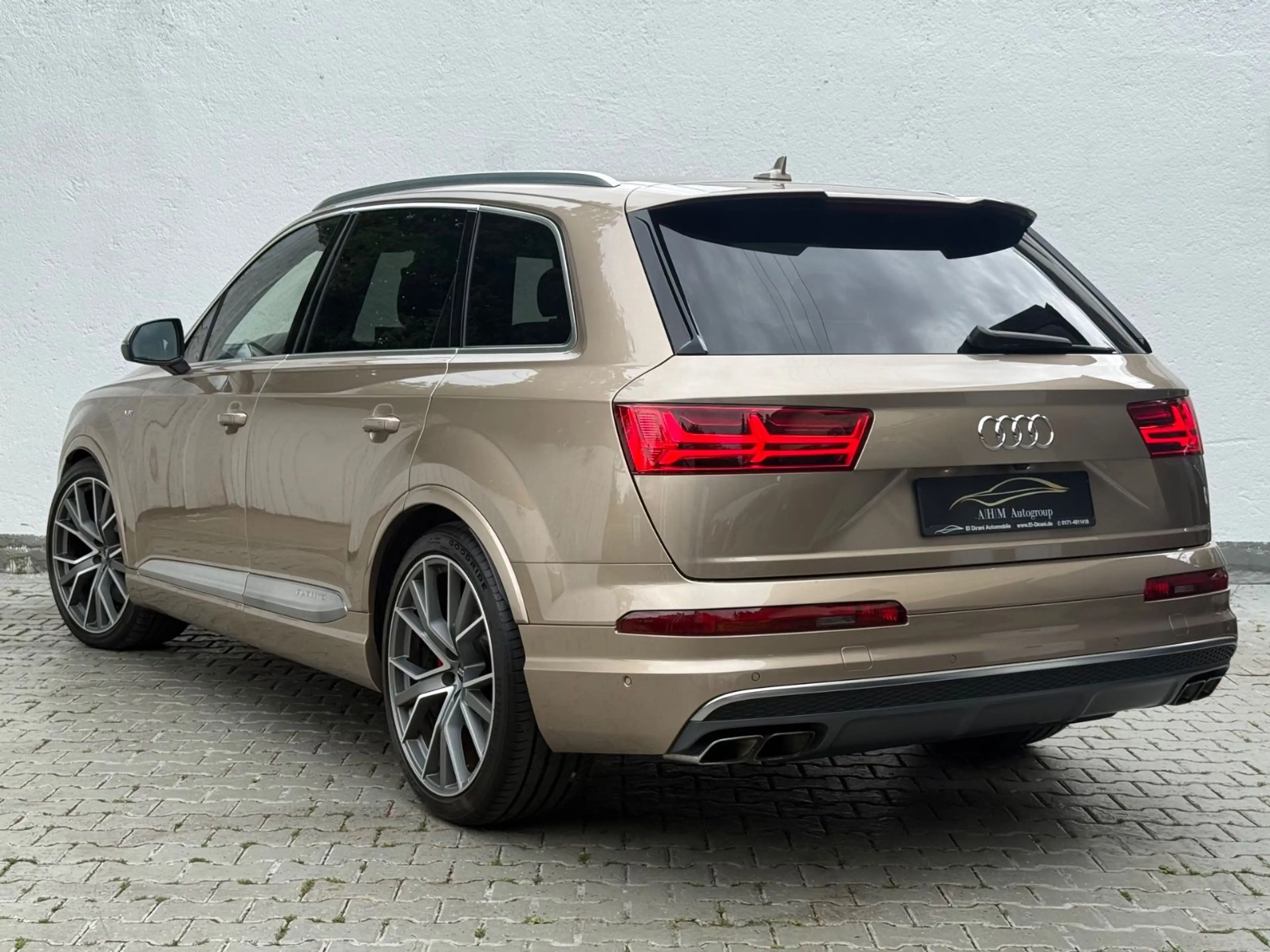 Audi SQ7 4.0 TDI V8 quattro Matrix/Pano/AHK/BOSE/360° — photo 7