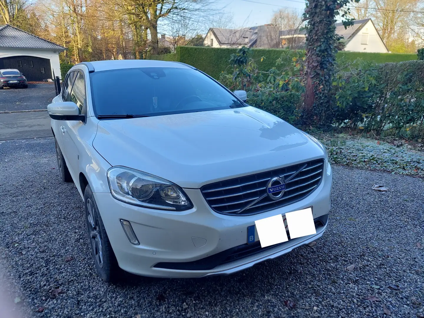 Volvo XC60 2.0 D3 Ocean Race Blanc - 1