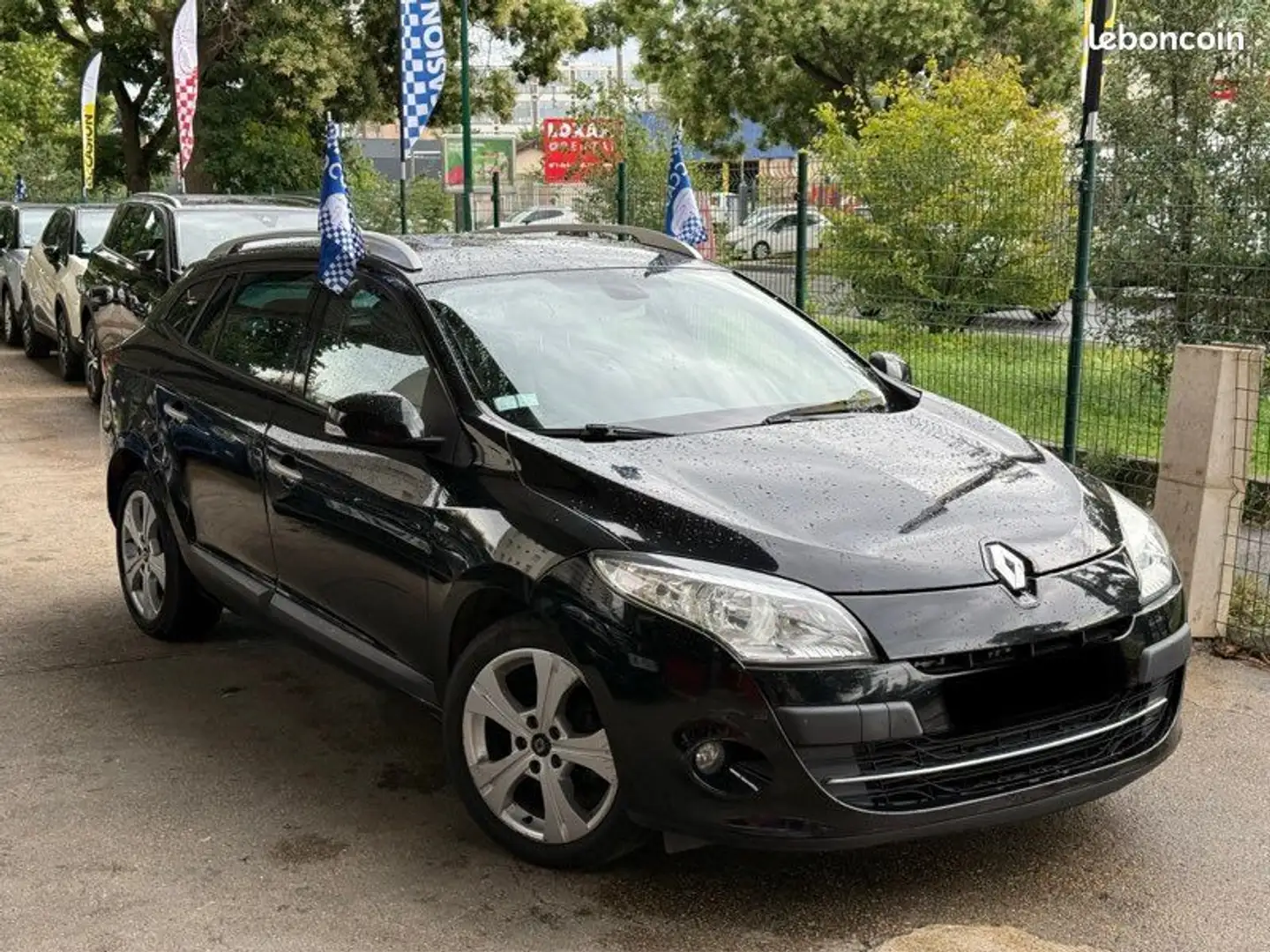 Renault Megane 3 1.9 dCi 130CV BOSE Année 05-2011 150.000KM Certi Noir - 2