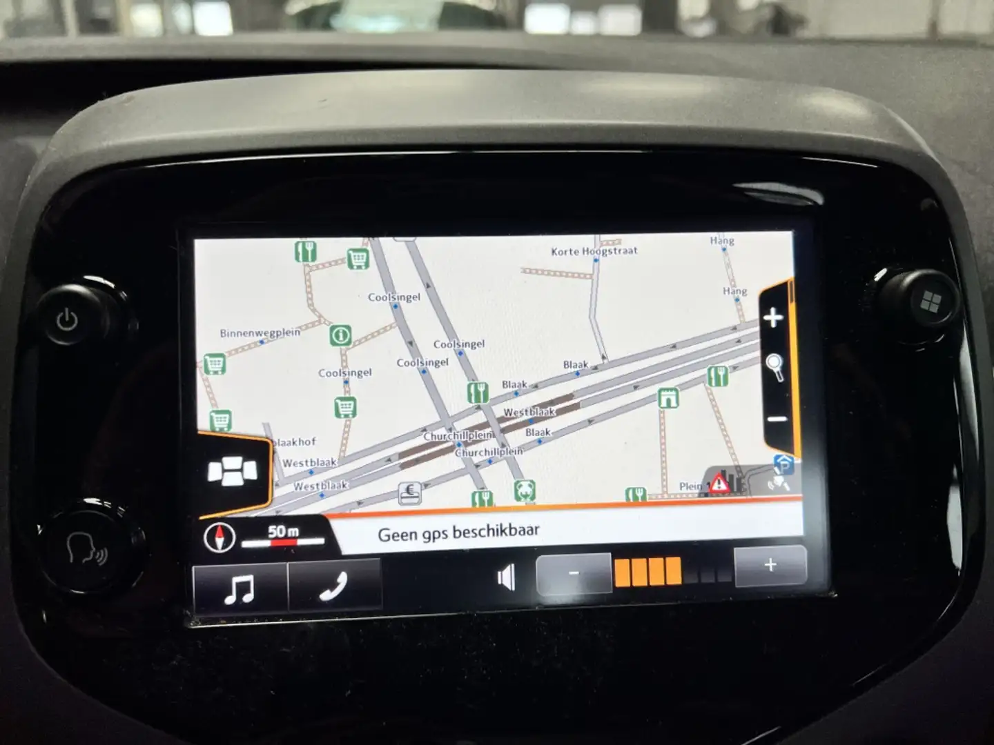Toyota Aygo 1.0 VVT-i x-play ltd Apple Carplay Camera Navigati Noir - 2
