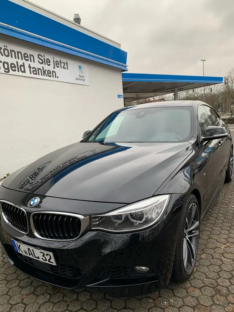 BMW 335 335 i Schwarz - 1