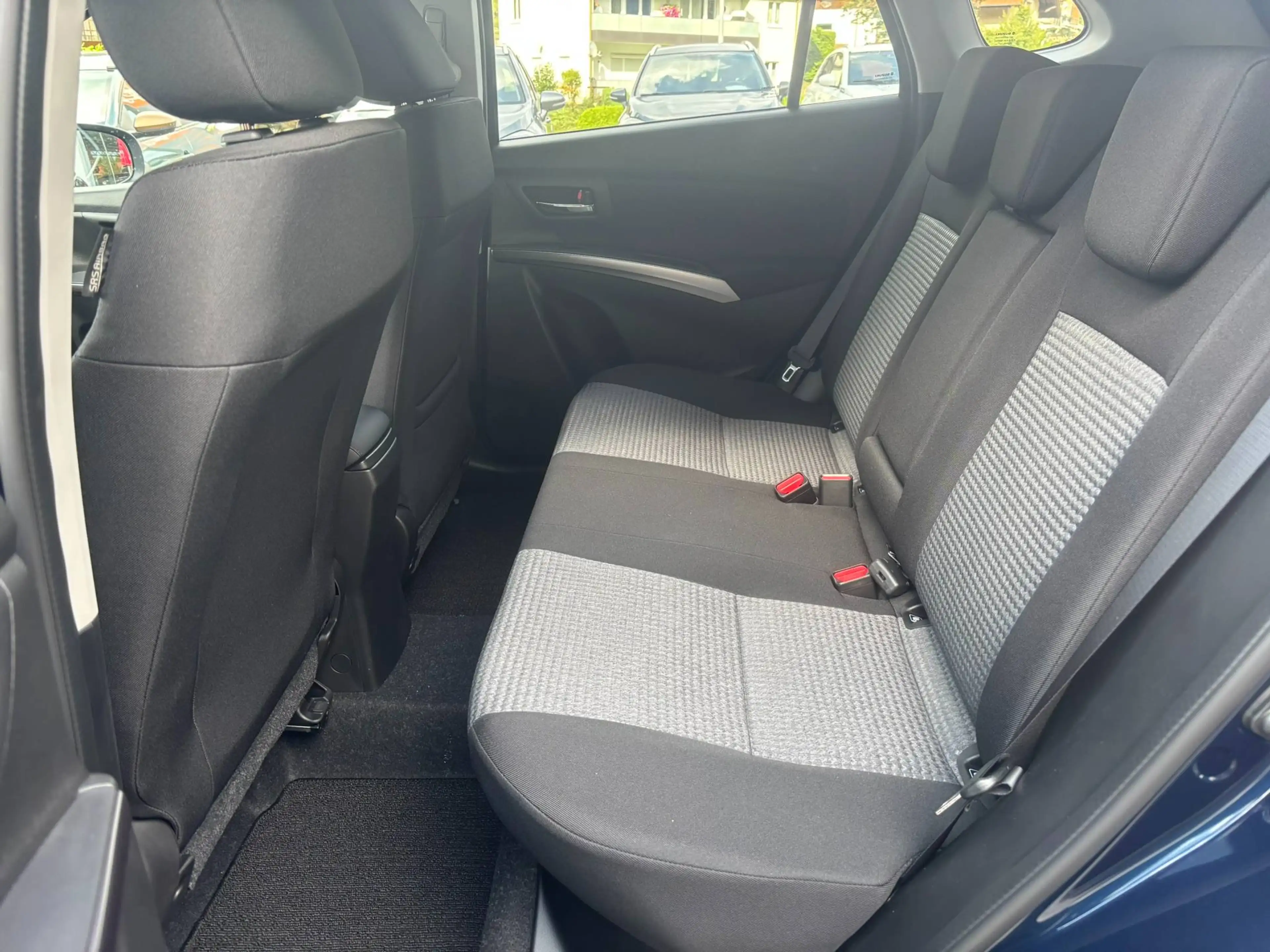 Suzuki S-Cross 1,4 Hybrid ALLGRIP Shine Aut. — photo 15