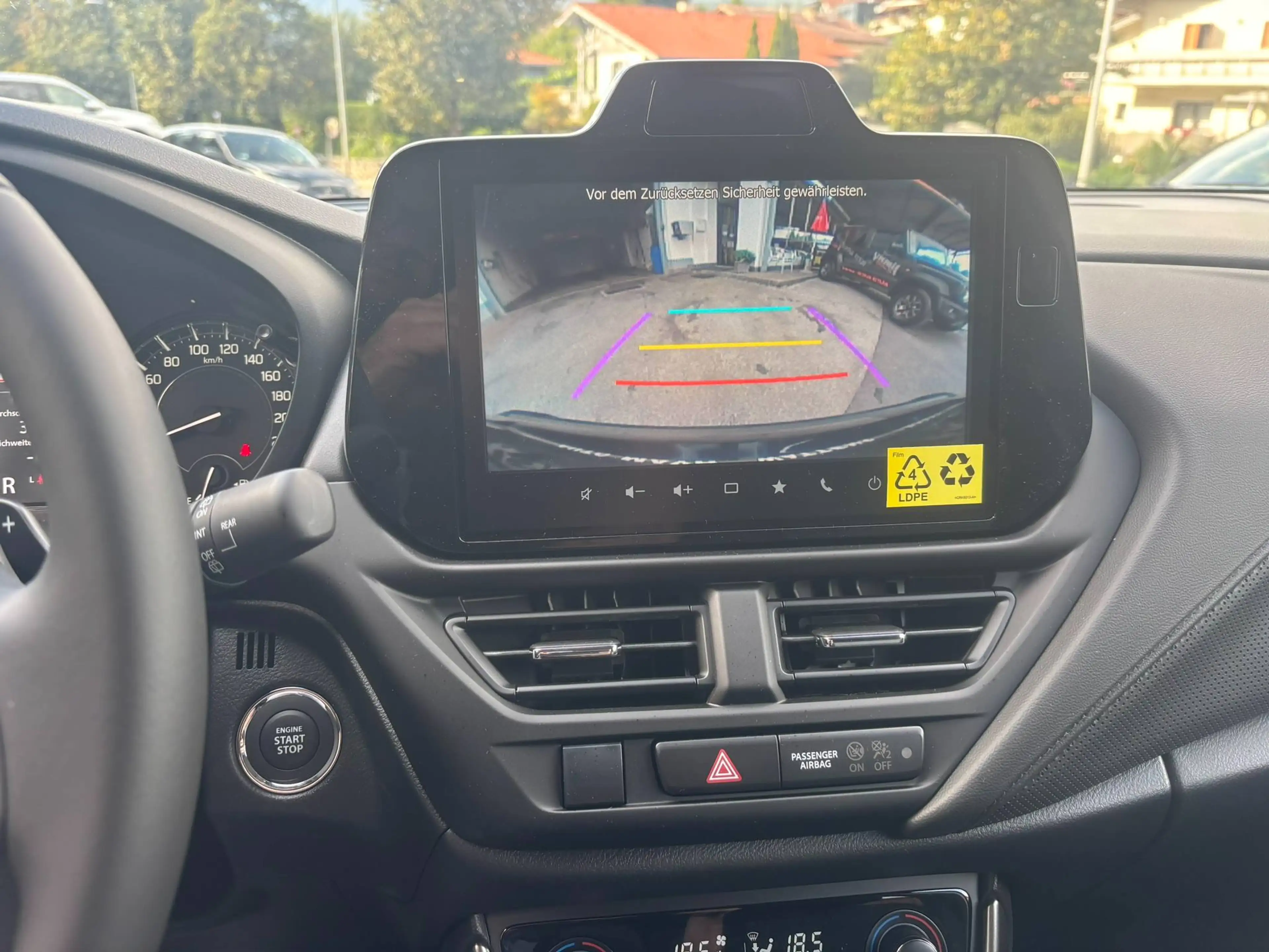 Suzuki S-Cross 1,4 Hybrid ALLGRIP Shine Aut. — photo 12