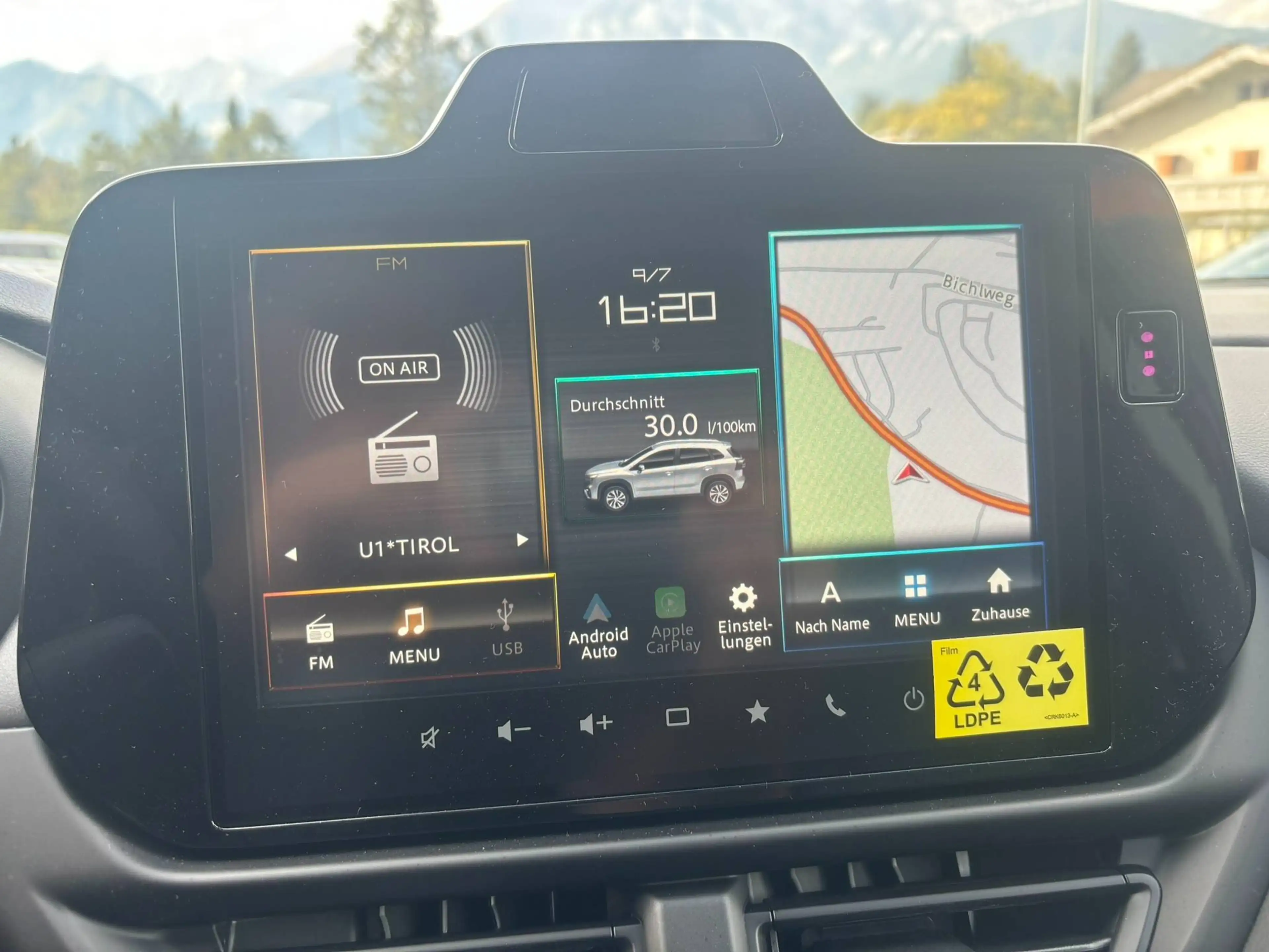 Suzuki S-Cross 1,4 Hybrid ALLGRIP Shine Aut. — photo 13