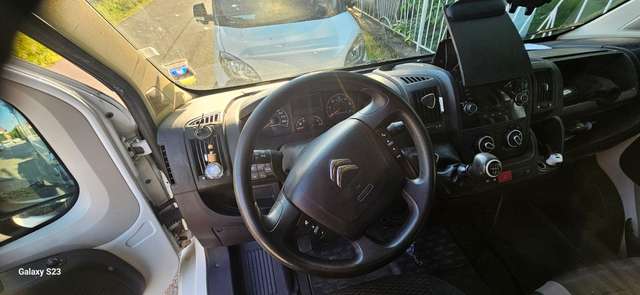 Imagine Citroen Jumper