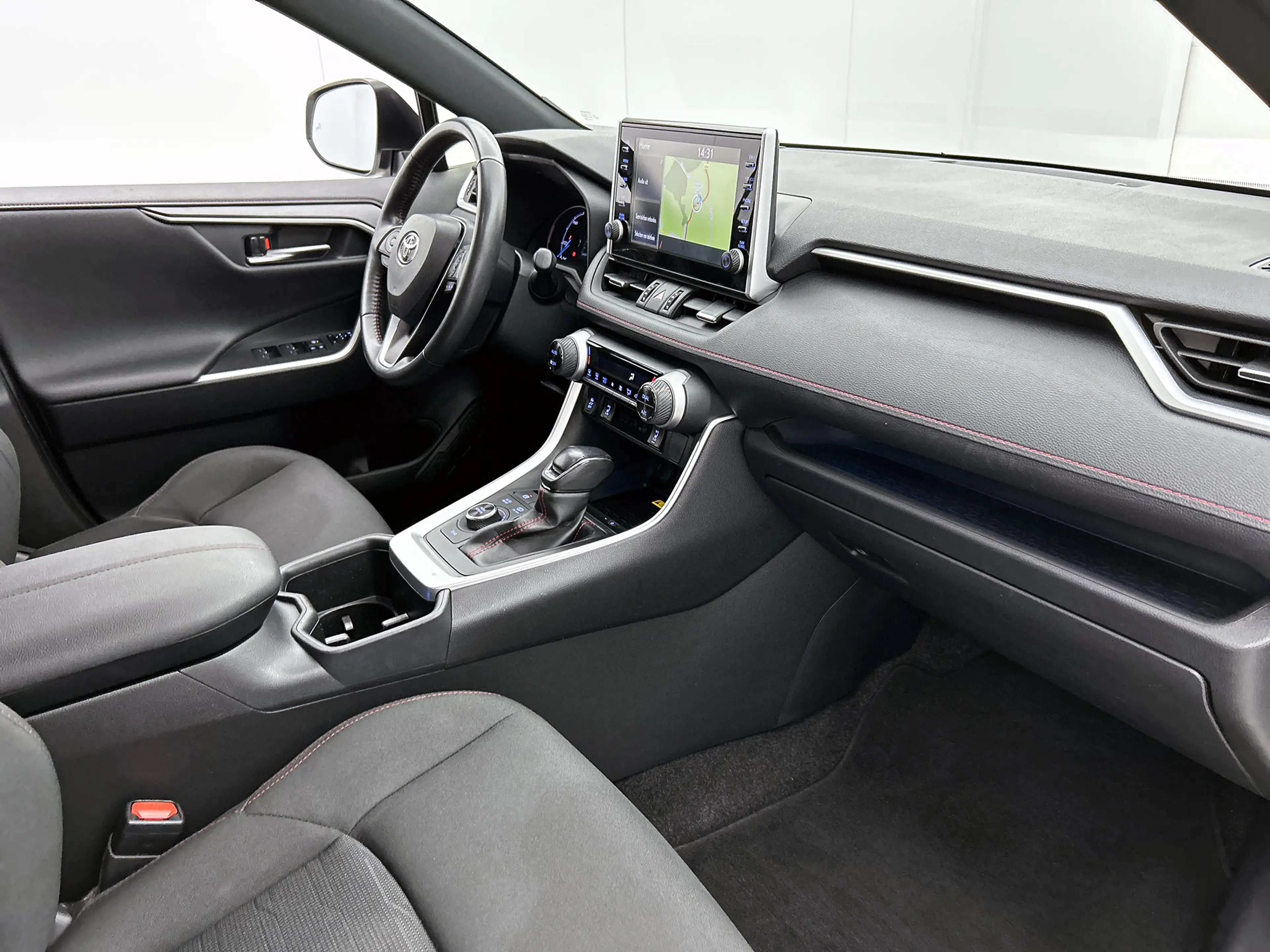 Toyota RAV 4 2.5 Plug-in Hybrid AWD Dynamic + | Dodehoek detect — photo 6