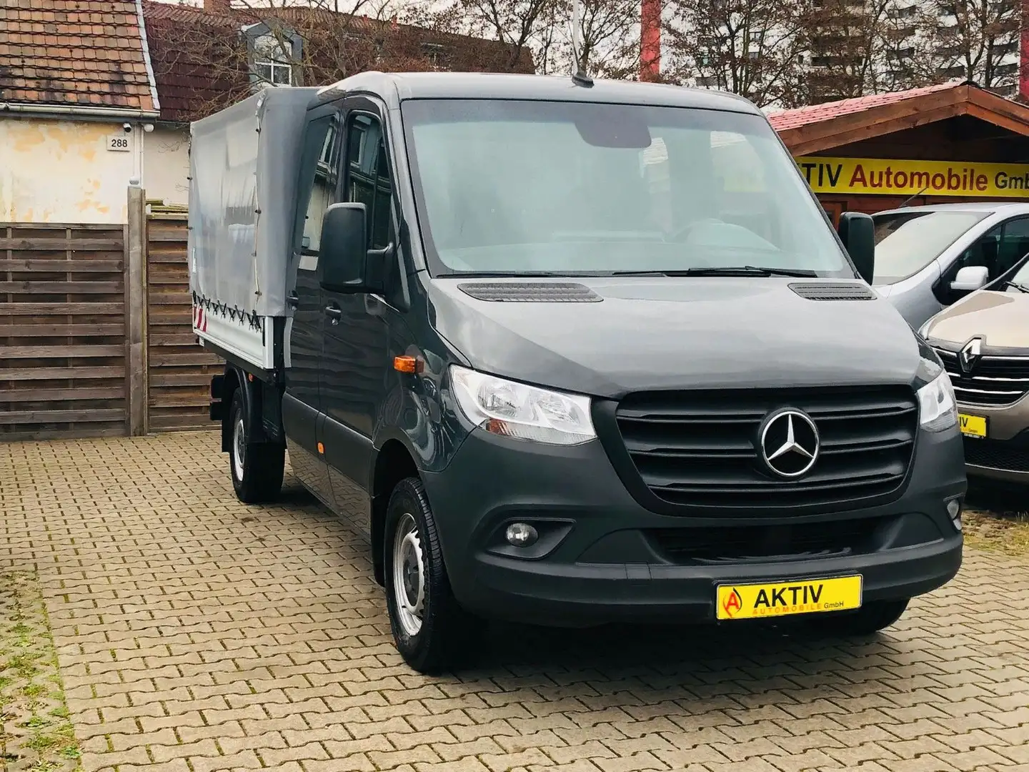 Mercedes-Benz Sprinter III Pritsche 316 CDI DoKa RWD/AWD Black - 1