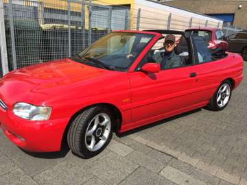 Escort Aut. Ghia