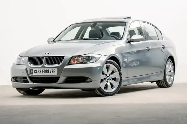 BMW 325 3-serie 325xi Executive | 38.896 KM | Automaat |