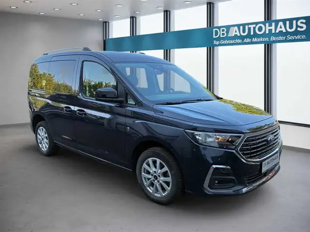 Ford Tourneo Connect view 2