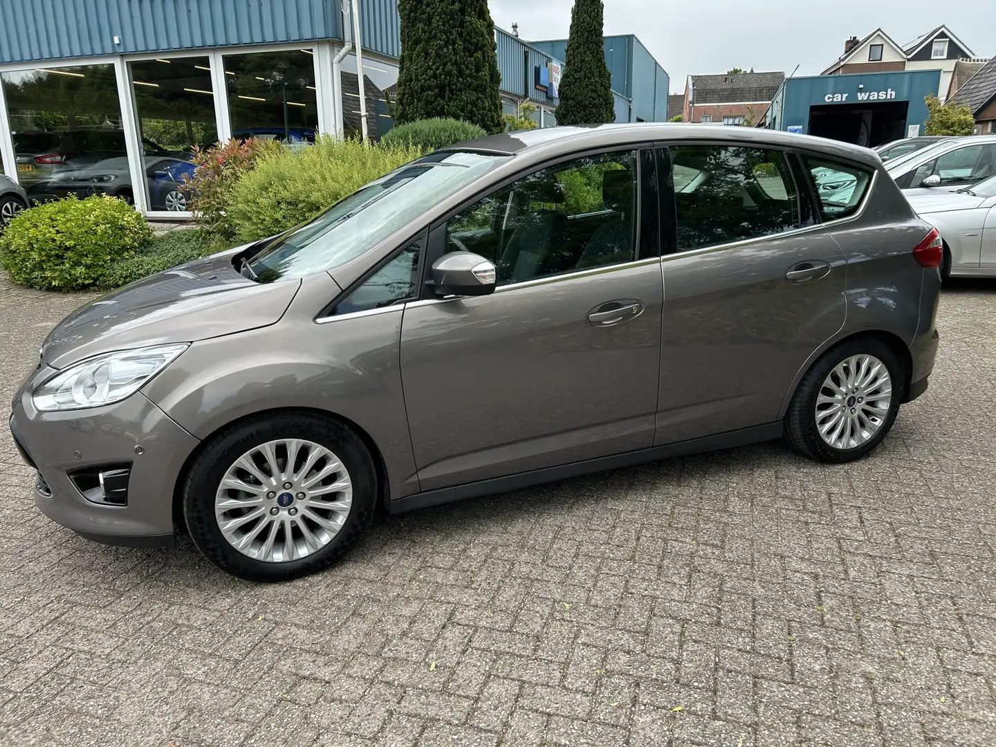 Ford C-Max 1.0 Edition Plus Marrone - 2