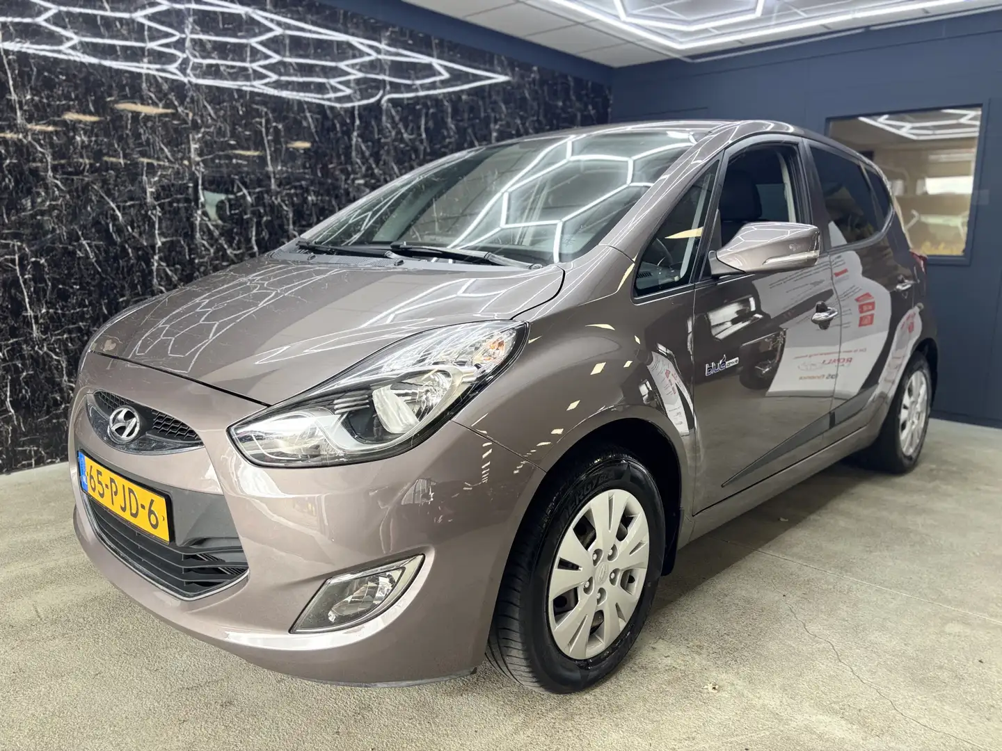 Hyundai iX20 1.4i i-Motion Bruin - 1