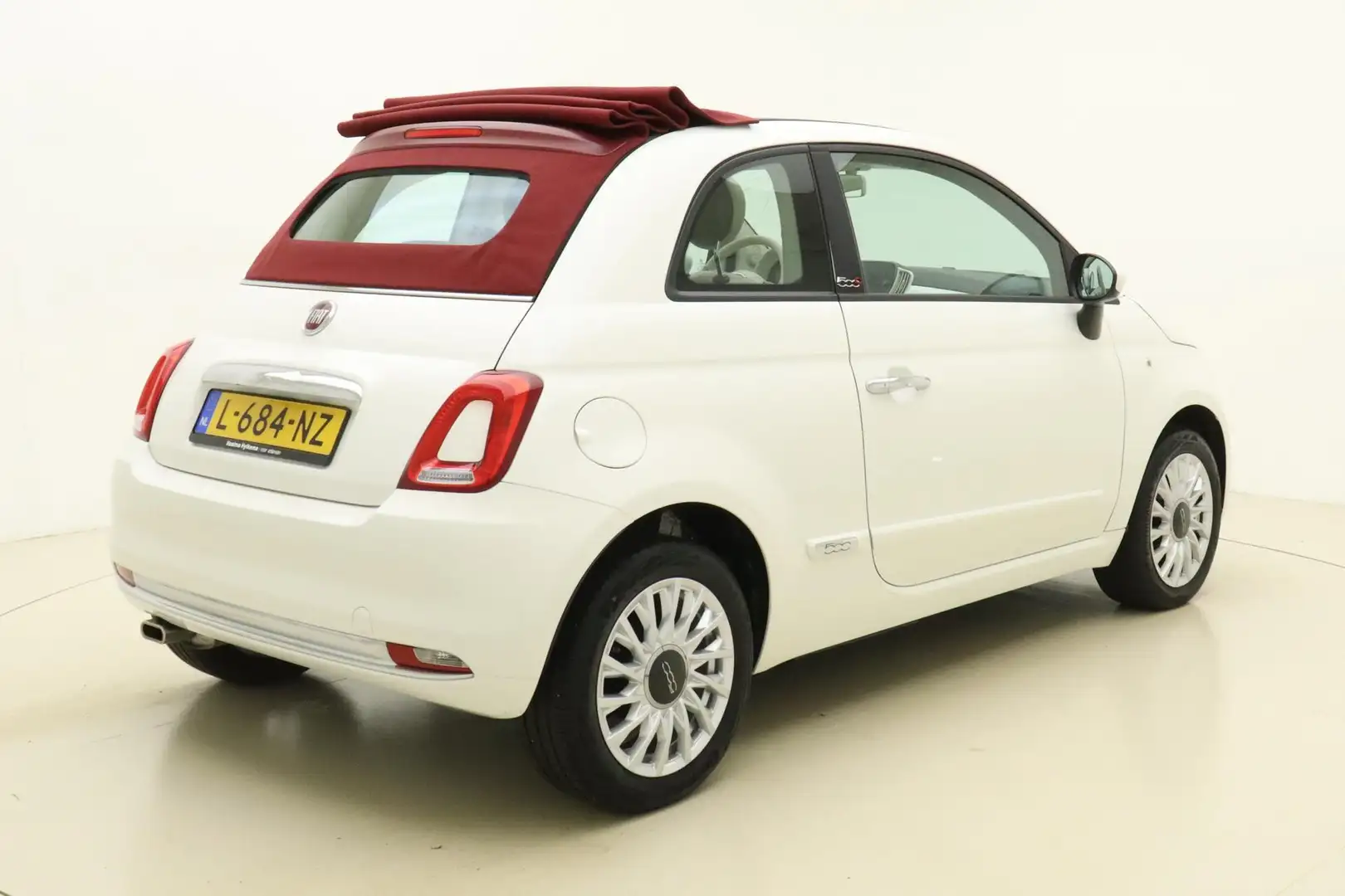 Fiat 500 1.2 Lounge Automaat | Cabriolet | Navigatie | DAB White - 2