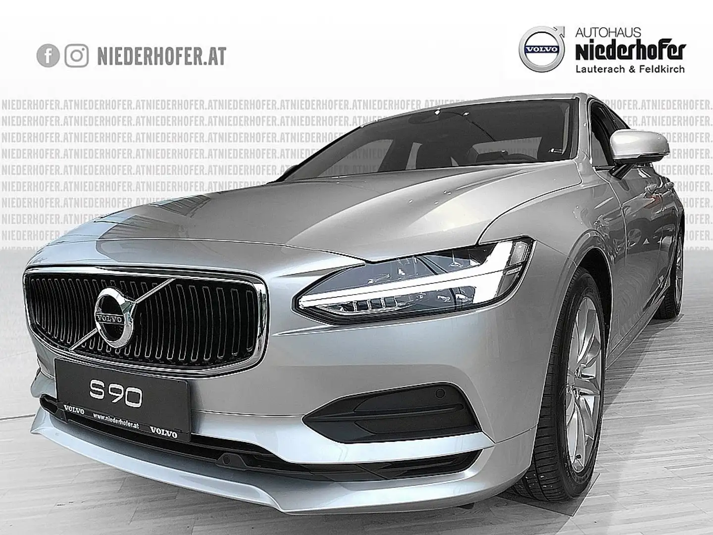 Volvo S90 D3 Momentum Pro Geartronic Silber - 1