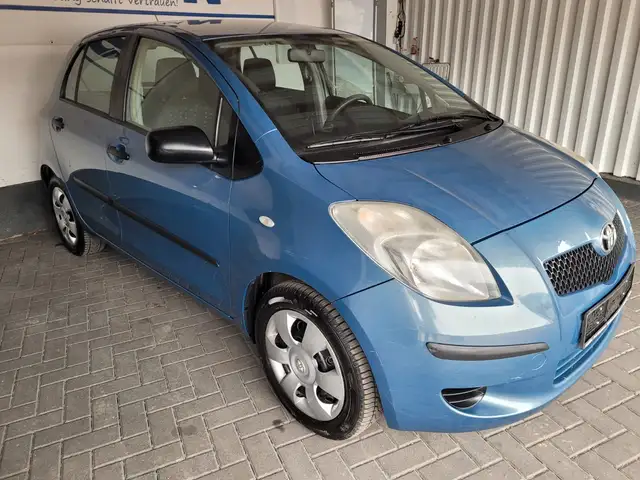 Toyota Yaris 1,3-l-VVT-i Sol*KLIMA*TÜV NEU*