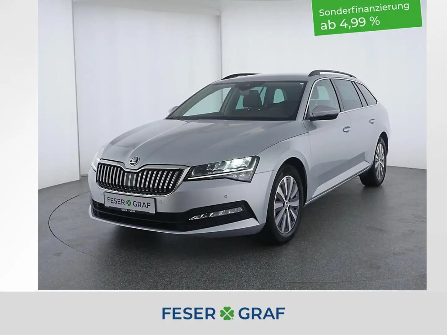 Skoda Superb Combi 2.0 TDI Ambition DSG/ACC/RearView Silber - 1