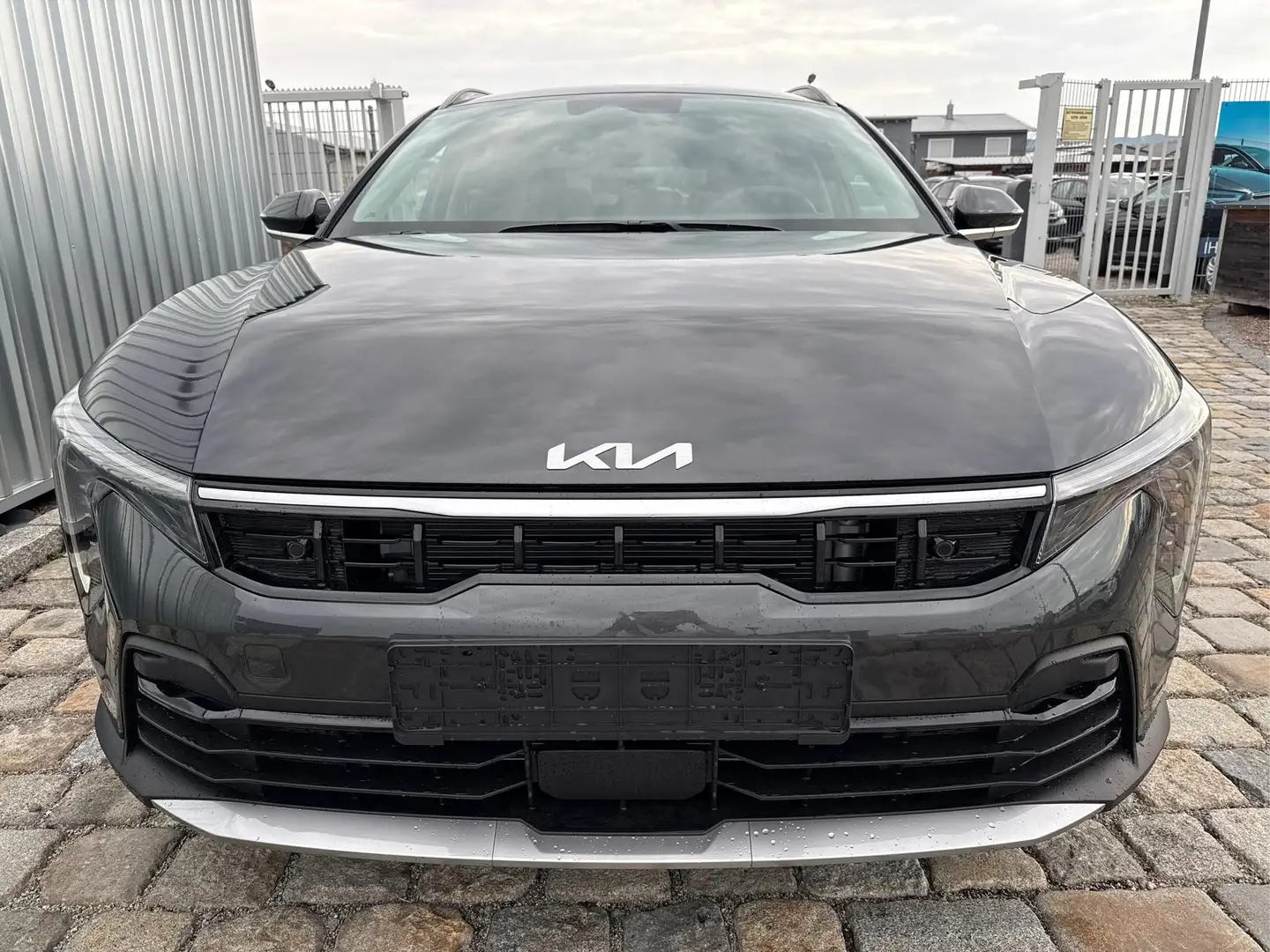 Kia K4 TOP 1,6 T-GDI DCT7 132 KW (179 PS)-Navi-Leder-e... Grau - 2