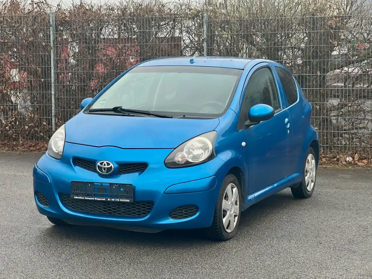 Toyota Sonstige Aygo  1,0-l-VVT-i City TÜV NEU INSPEKTION NEU Blau - 2
