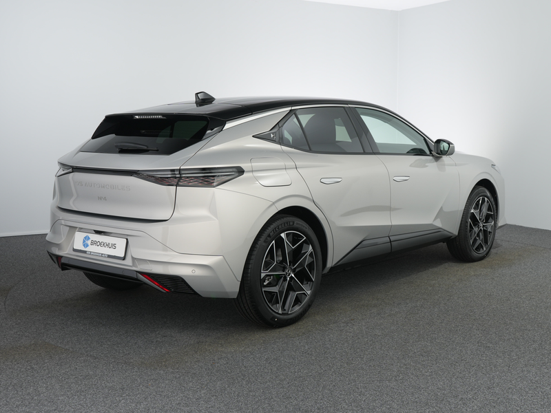 DS Automobiles N°4 Étoile, No4 (2025) | 10" capacitive touchscreen (p — photo 2