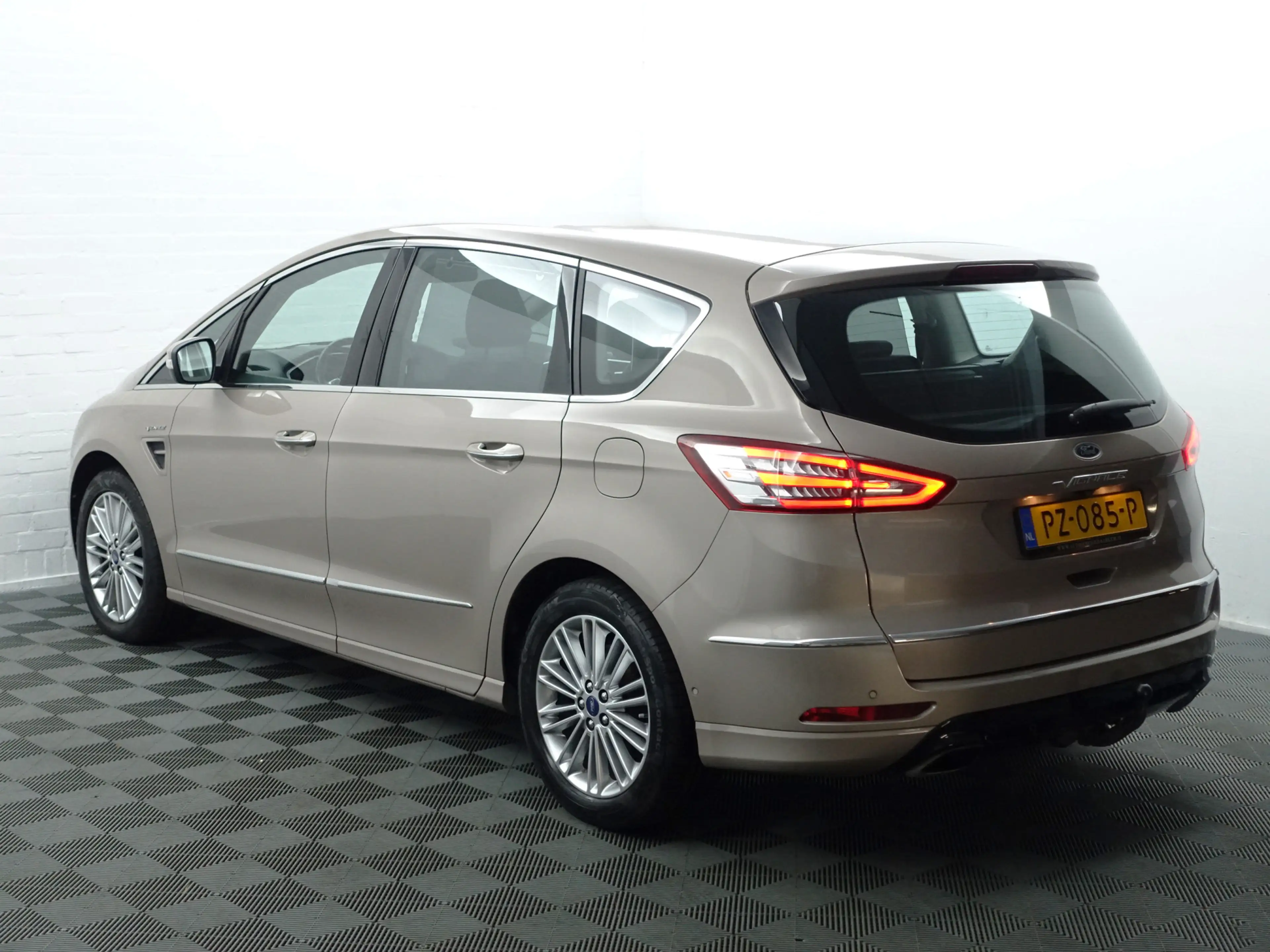 Ford S-Max 1.5 Vignale- Design Leder, Memory Seats, Sfeerverl — photo 5