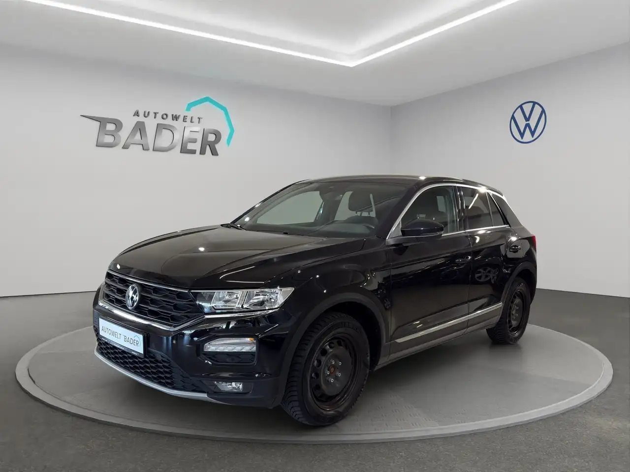 Volkswagen T-Roc 1.5 TSI DSG Navi ACC DAB Sport — миниатюра 1