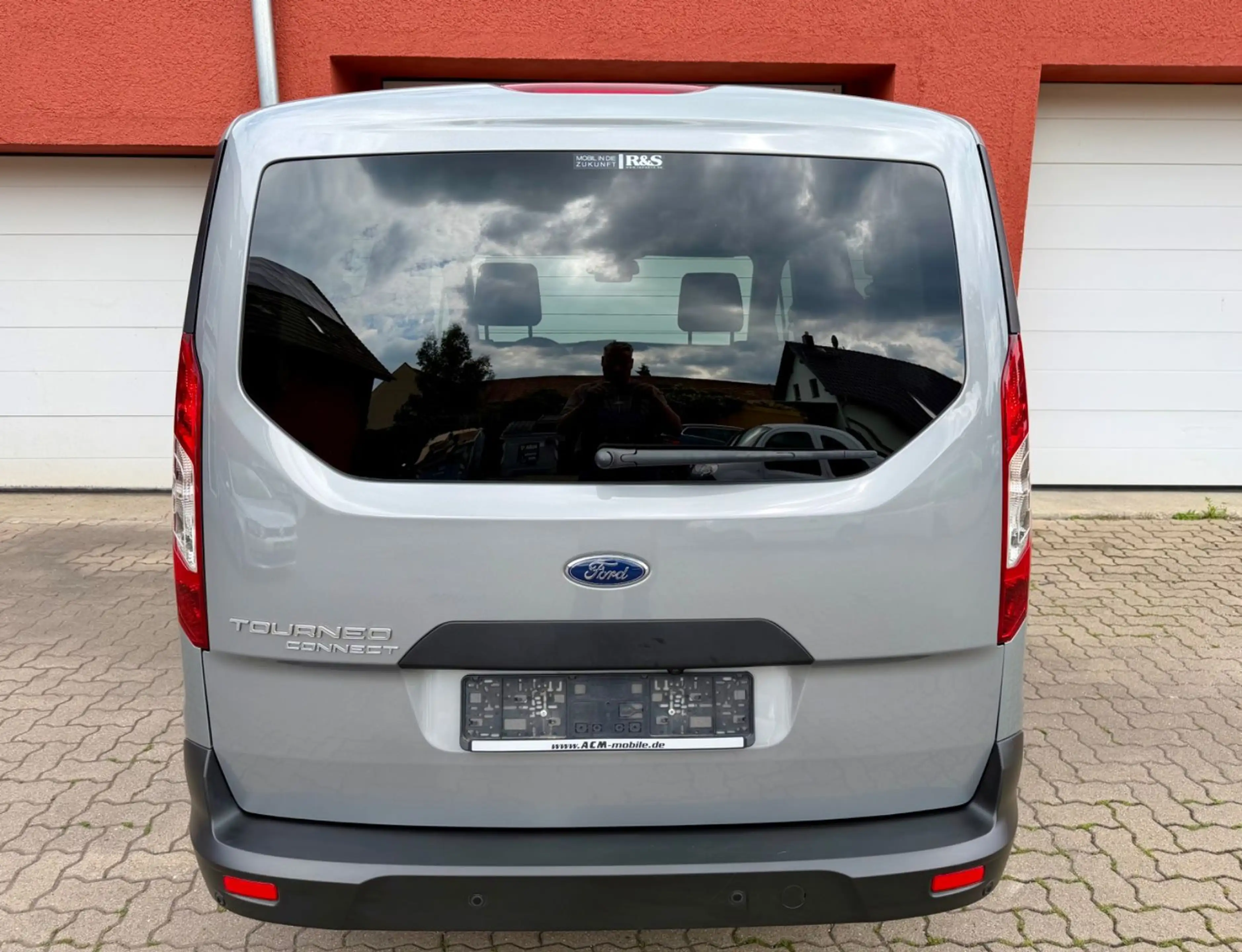 Ford Tourneo Connect Trend — photo 5