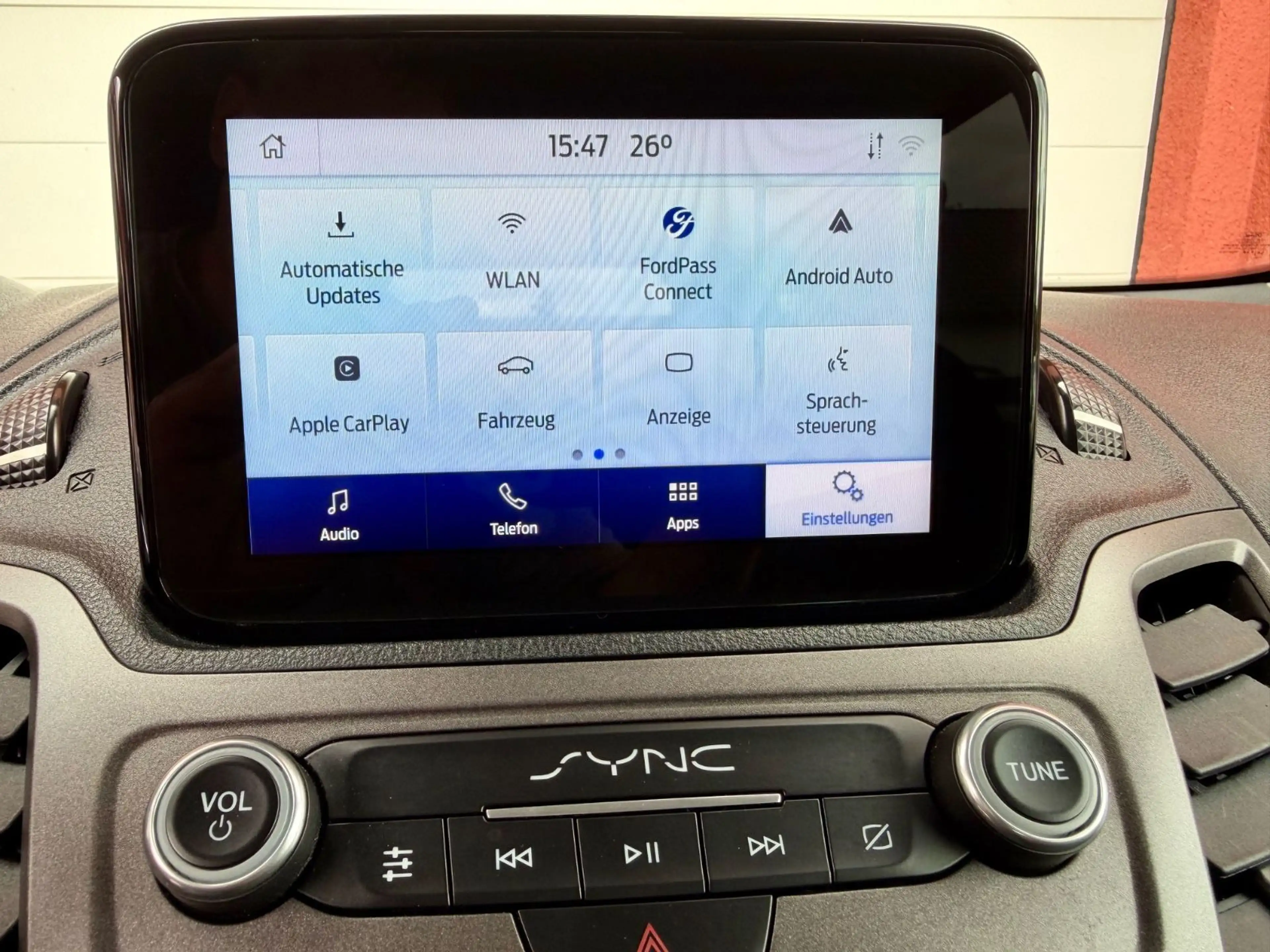 Ford Tourneo Connect Trend — photo 14