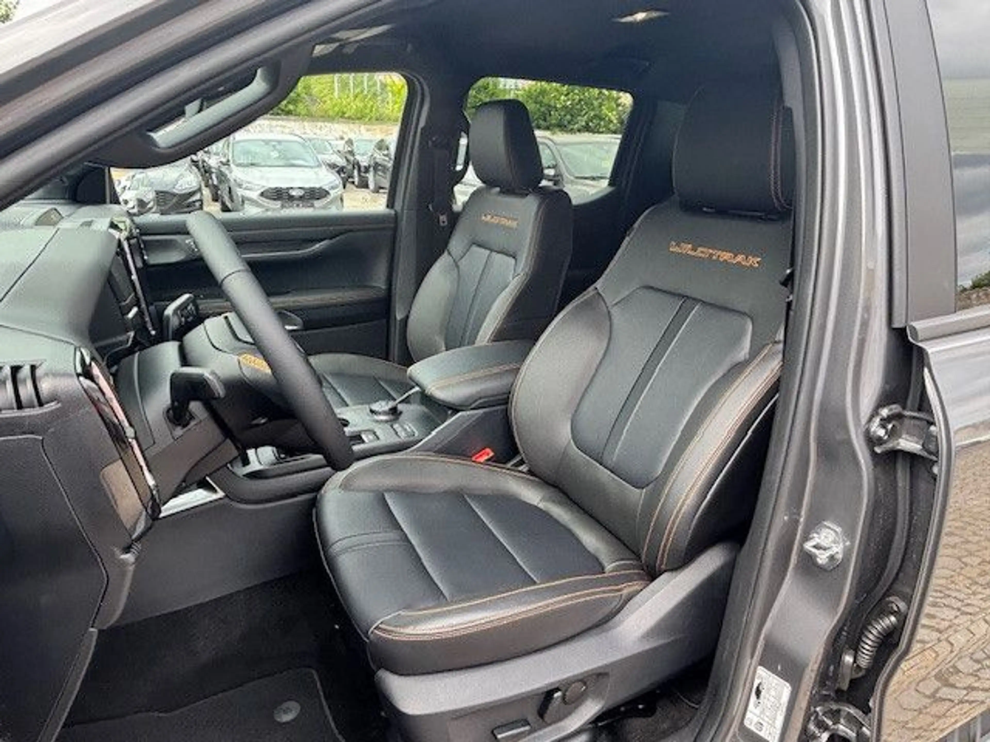 Ford Ranger 2.3 EcoBoost PHEV e-4WD DoKa Wildtrak*ACC — photo 11