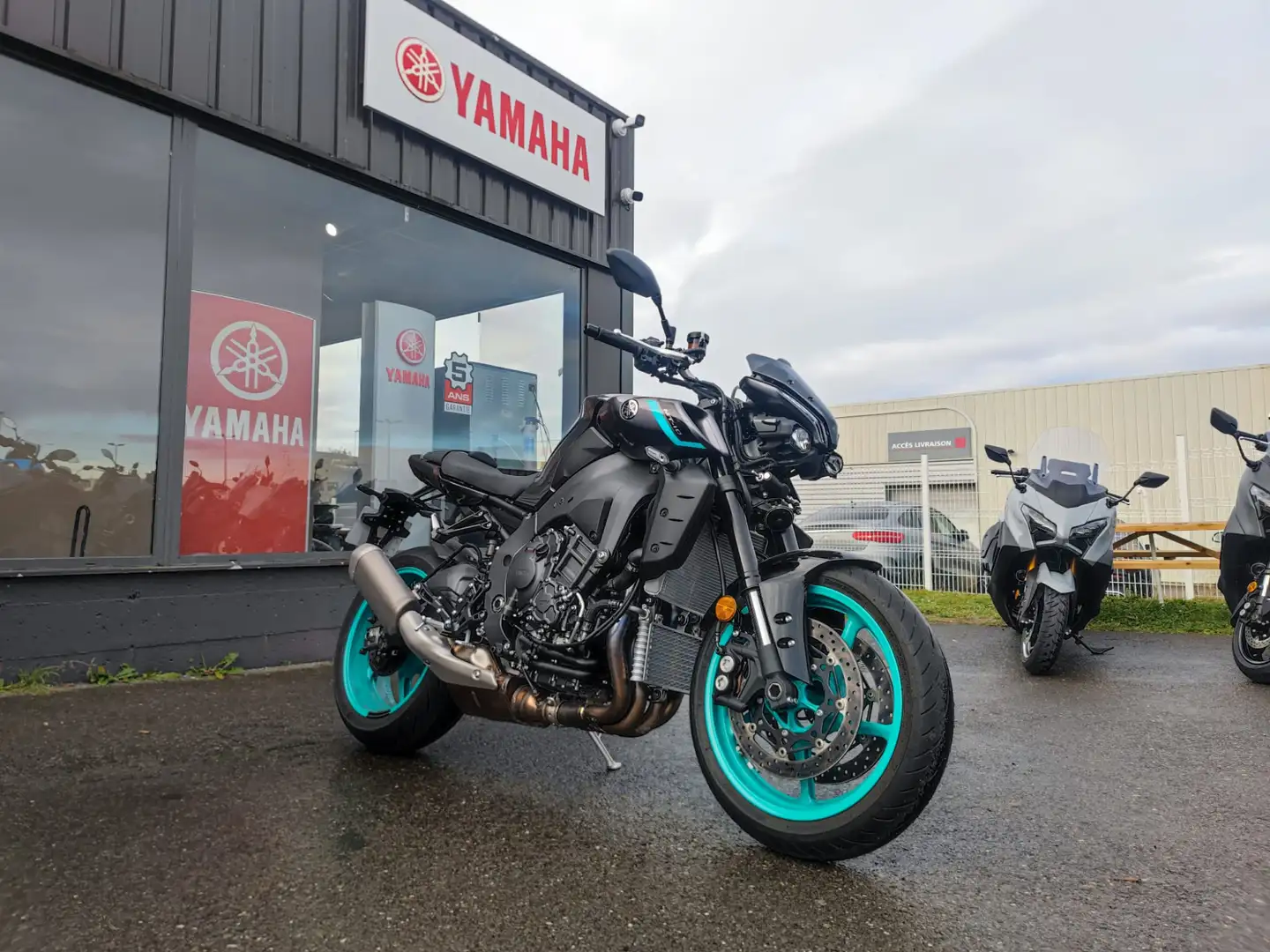 Yamaha MT-10 Szary - 1