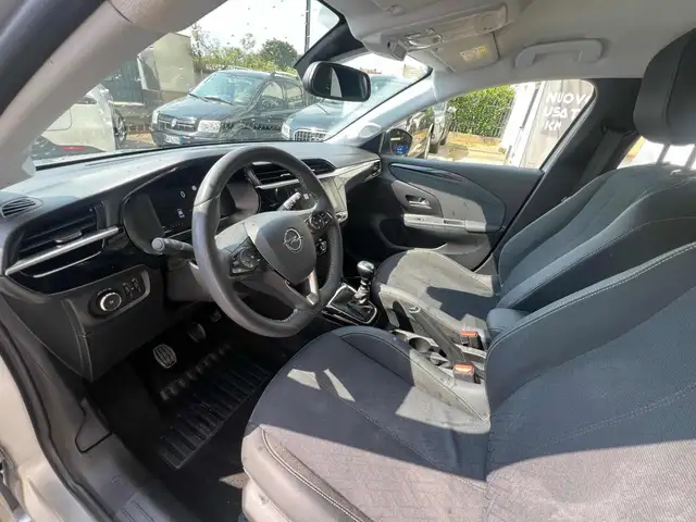 Opel Corsa view 10