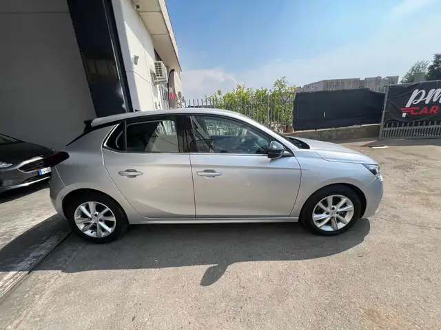 Opel Corsa view 5