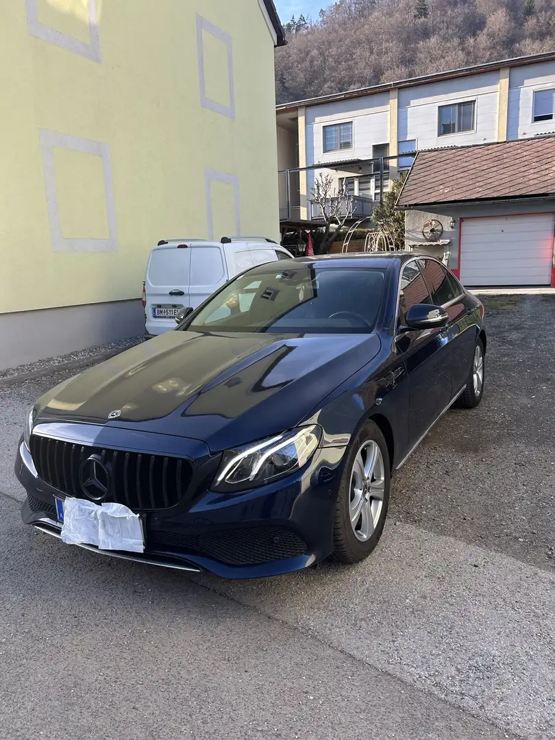 Mercedes-Benz E 200 d Aut. Blau - 1