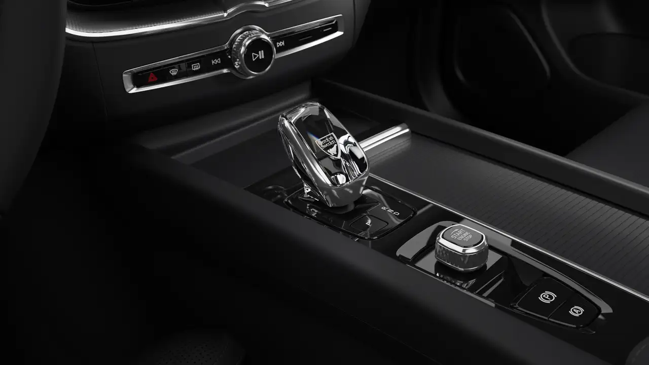 Volvo XC60 снимка Volvo XC60