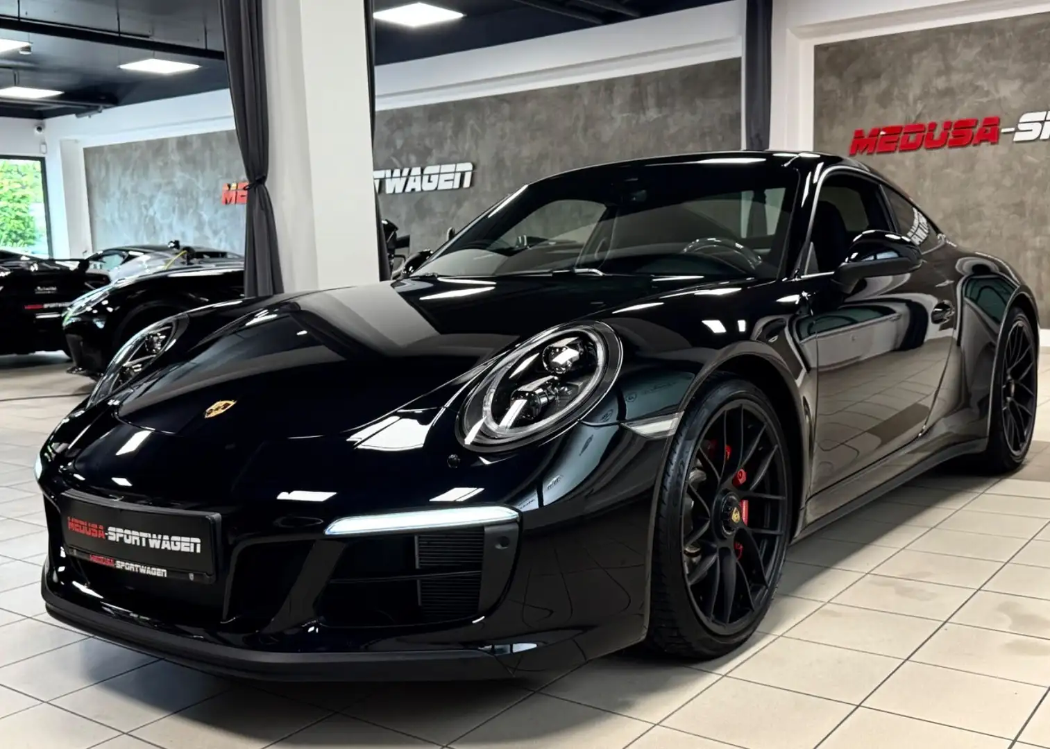 Porsche 991 CARRERA GTS FACELIFT SAMMLER NUR 6500KM FULL Zwart - 1