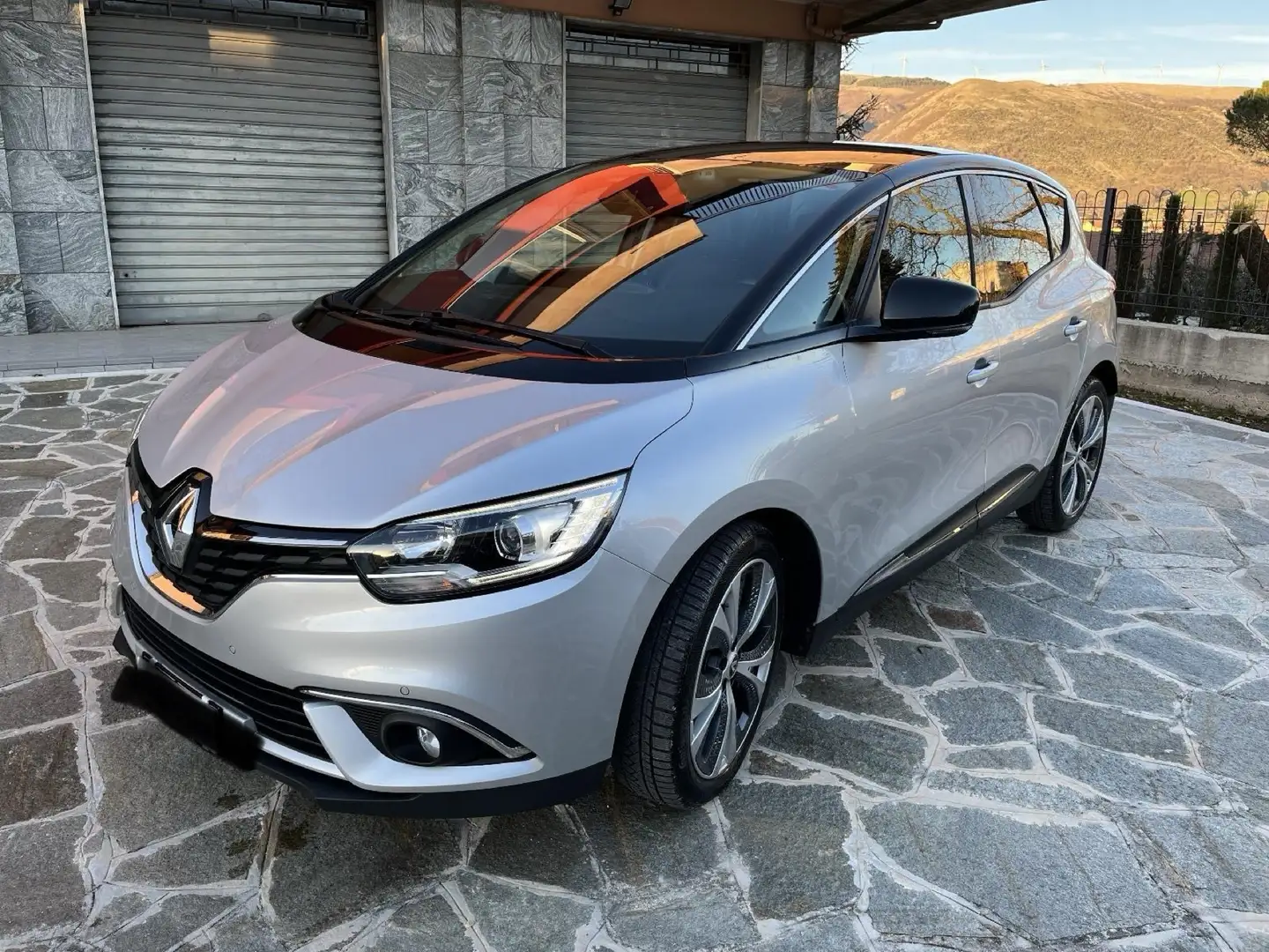 Renault Scenic 1.5 dci energy hybrid assist Intens 110cv my18 - 1