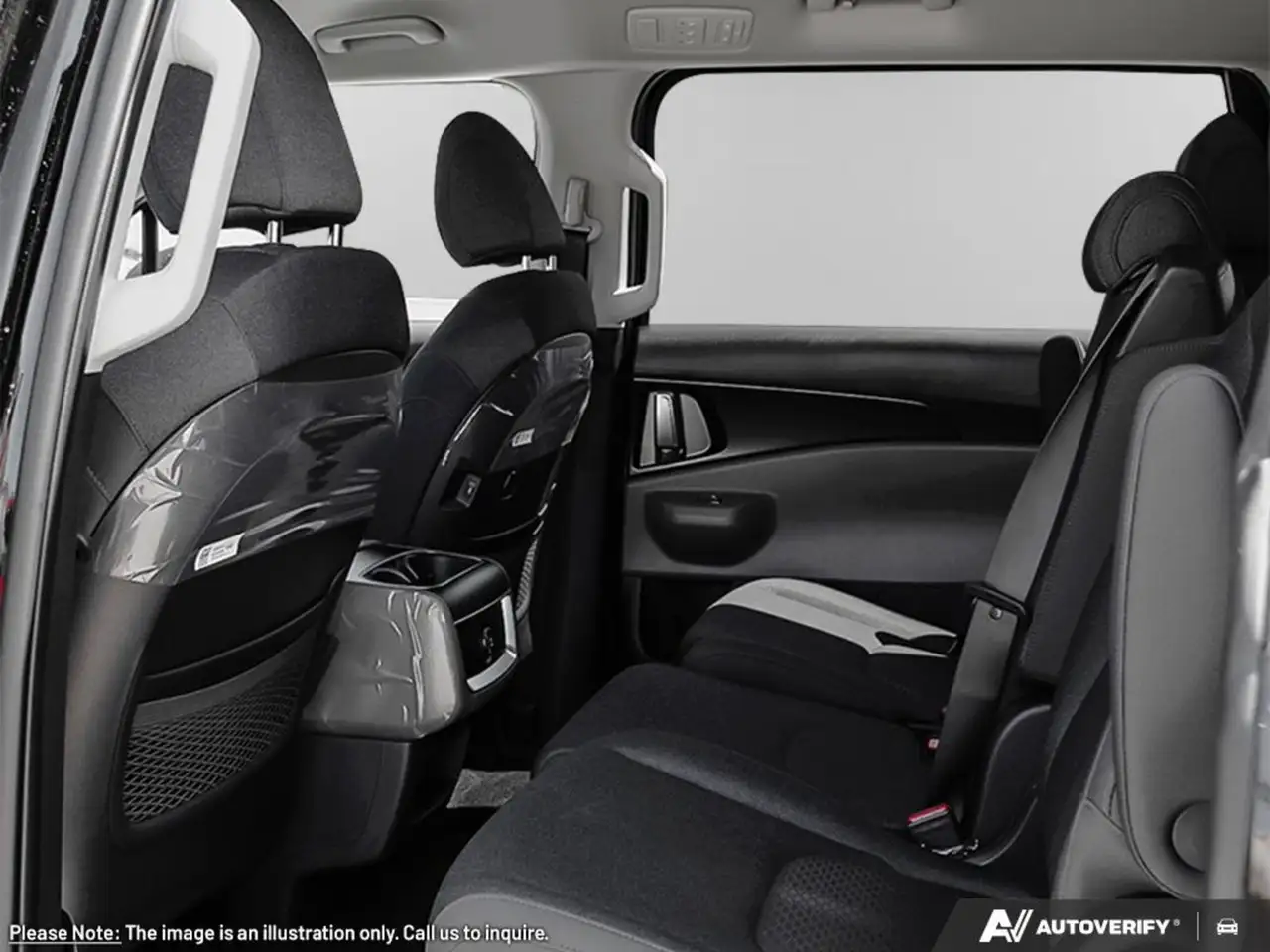 Kia Carnival снимка Kia Carnival