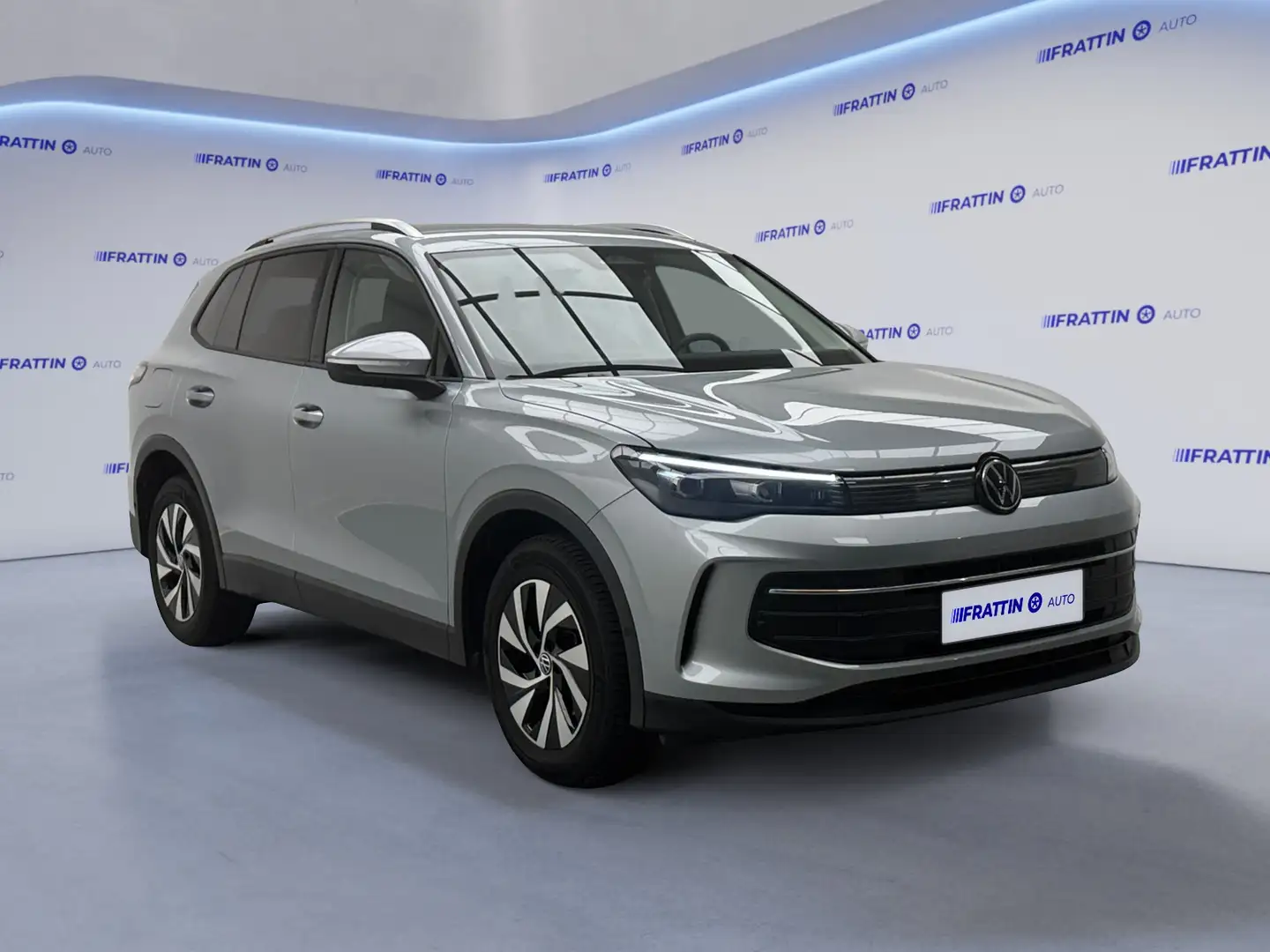 Volkswagen Tiguan 1.5 eTSI 130 CV ACT DSG Edition Plus Plateado - 2