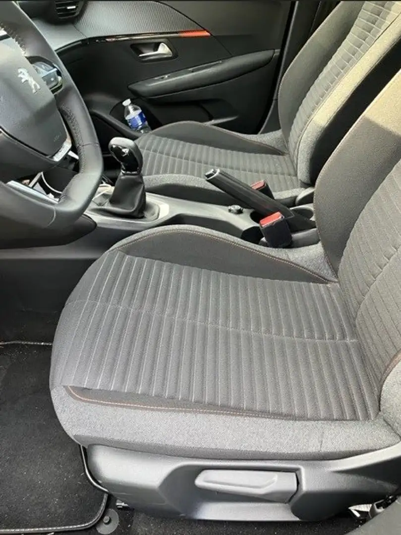 Peugeot 208 208 PureTech 75 Active Pack Gris - 2