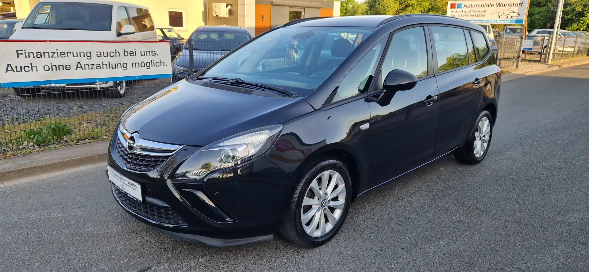 Opel Zafira Tourer Edition Schwarz - 1