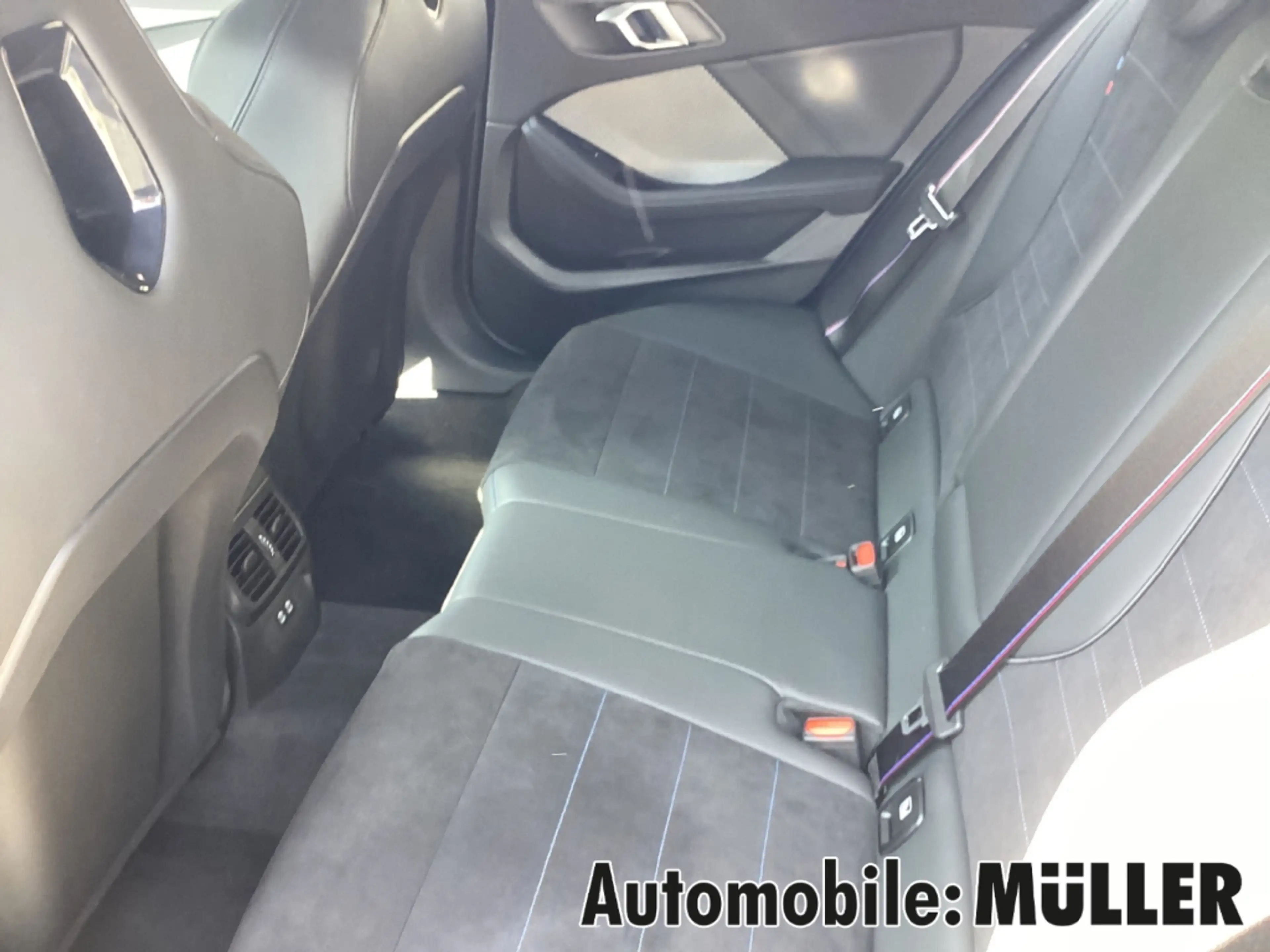 BMW 135 xDrive Klima Navi HuD AHK RFK Harman Kardon Sitzhz — photo 11