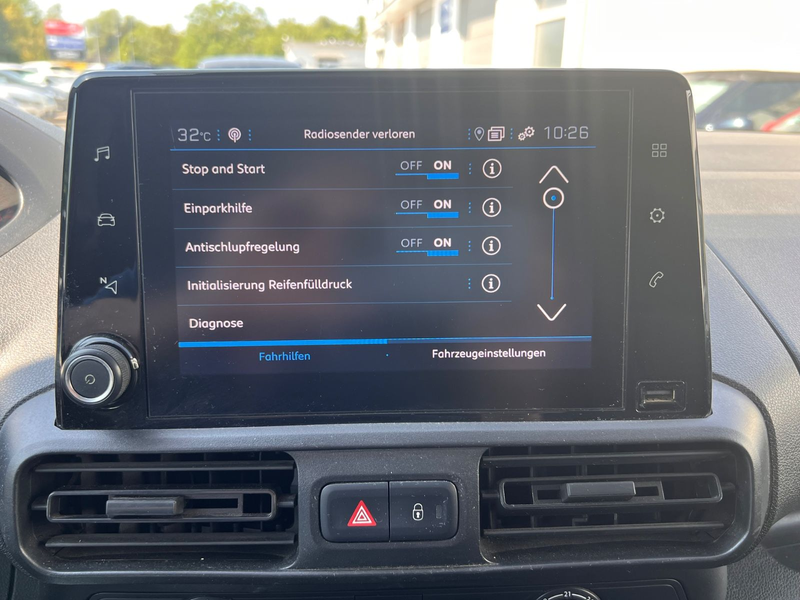 Peugeot Partner Premium L1 *AHK*Klima*PDC*Navi* — photo 13